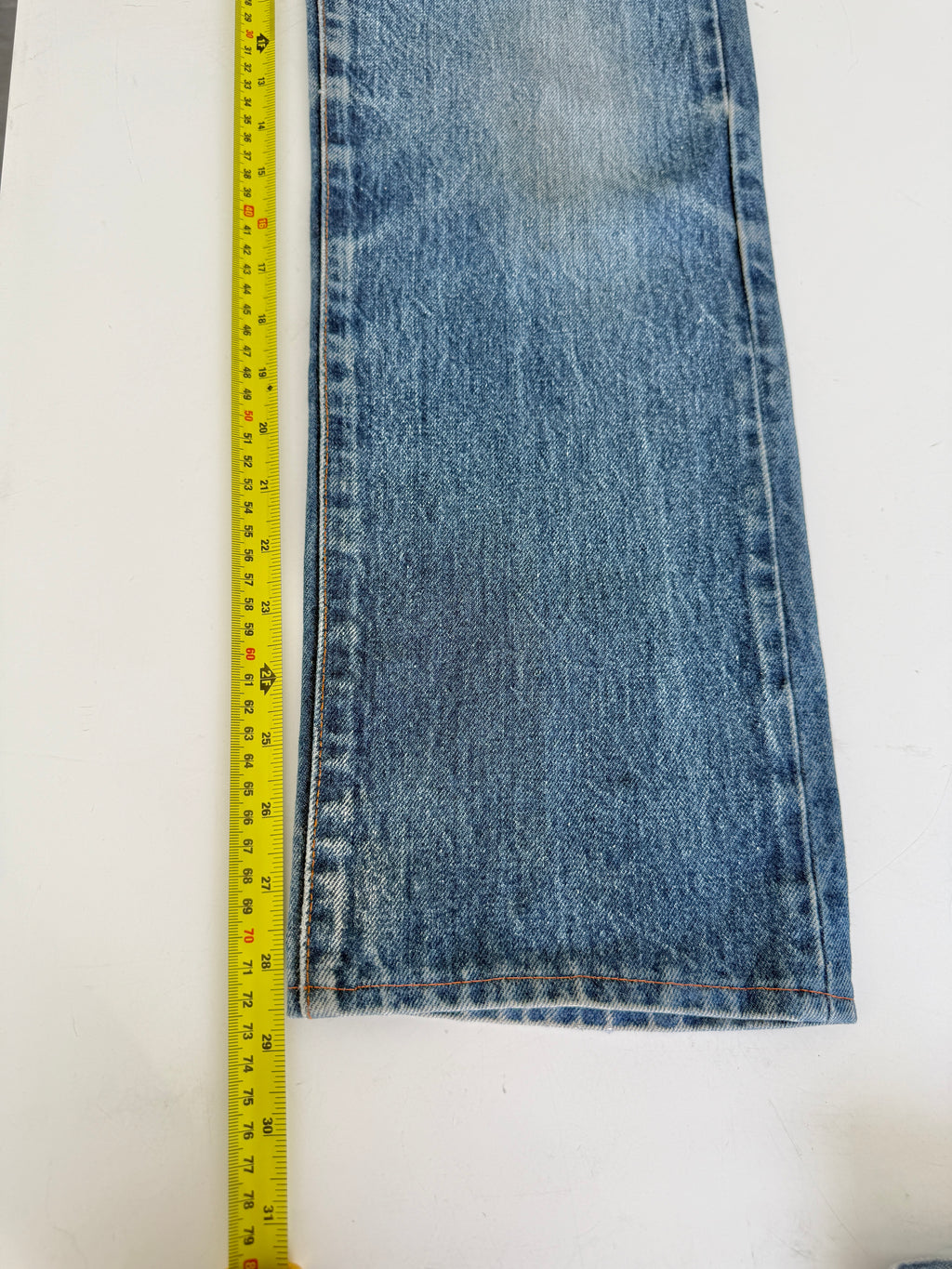 W26 L28 vintage Levis 501 dark blue 25/26” measured waist 501s 80s