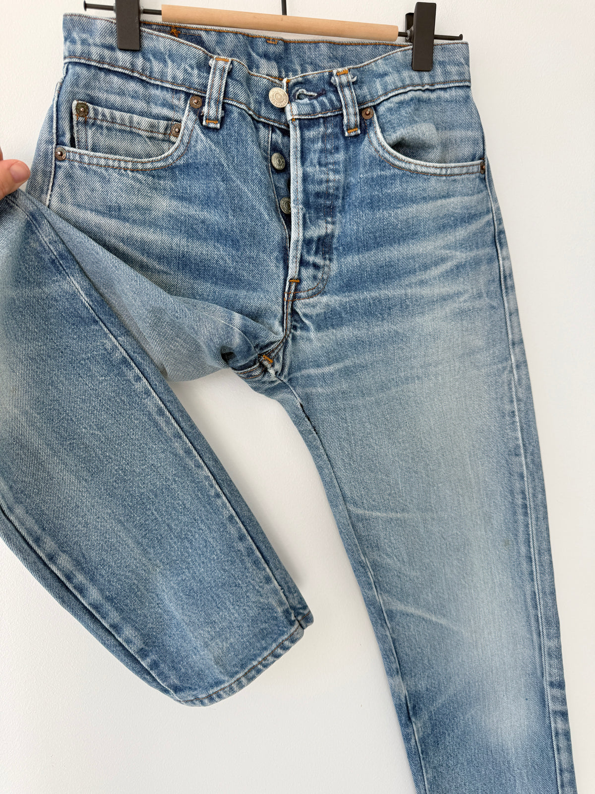 Re done - W25 L31 vintage Levis 501 24/25” measured whiskers medium blue 80s 501s