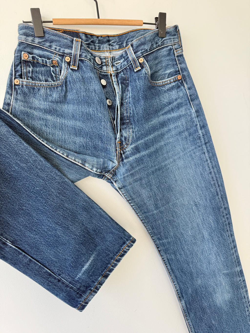 W27 L33 vintage Levis 501 26-27” dark f blue 90s Levi’s 501s USA