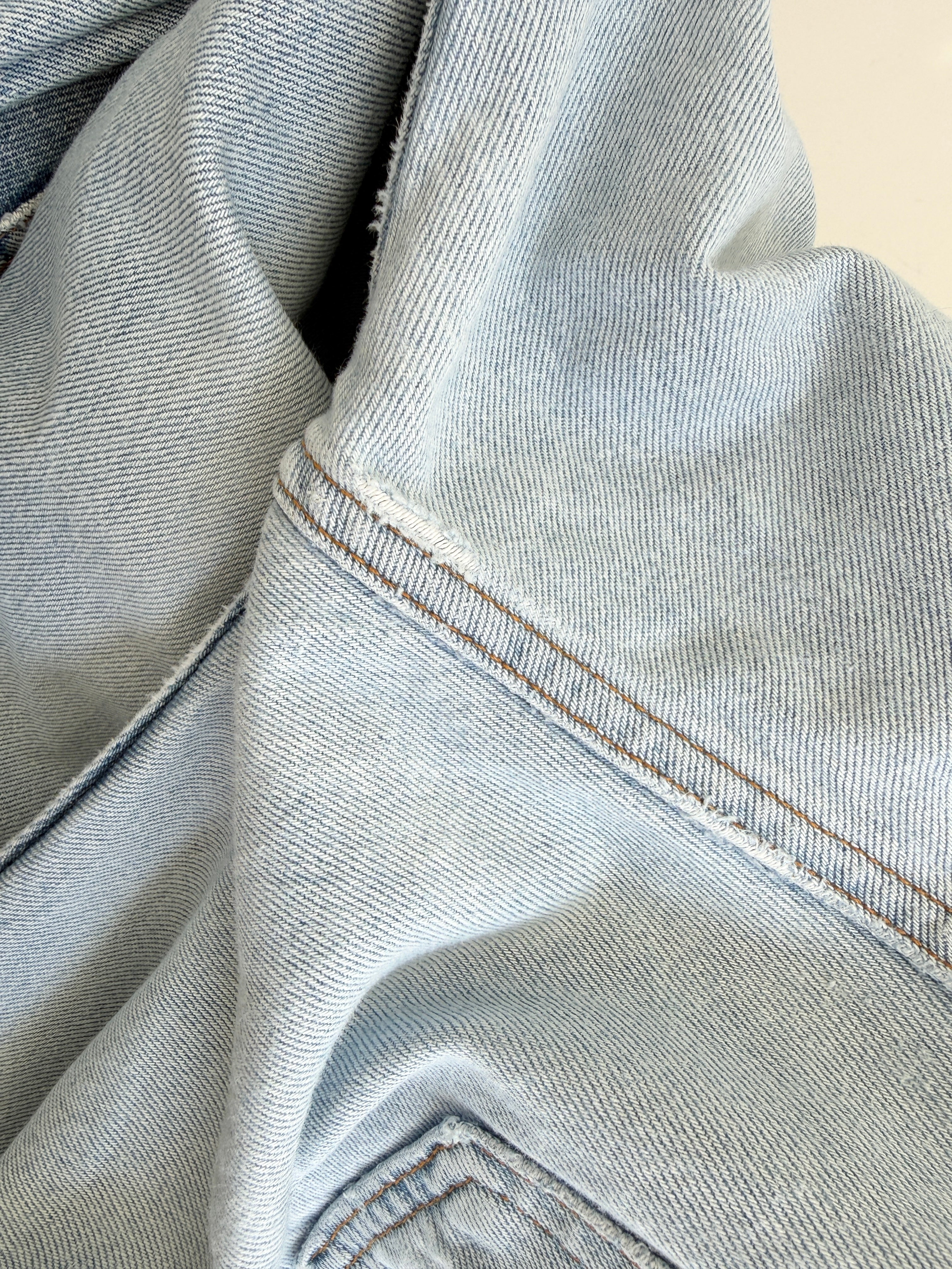 W29 L30 vintage Levis 501 28/29” measured light faded blue denim Levi’s 501s USA