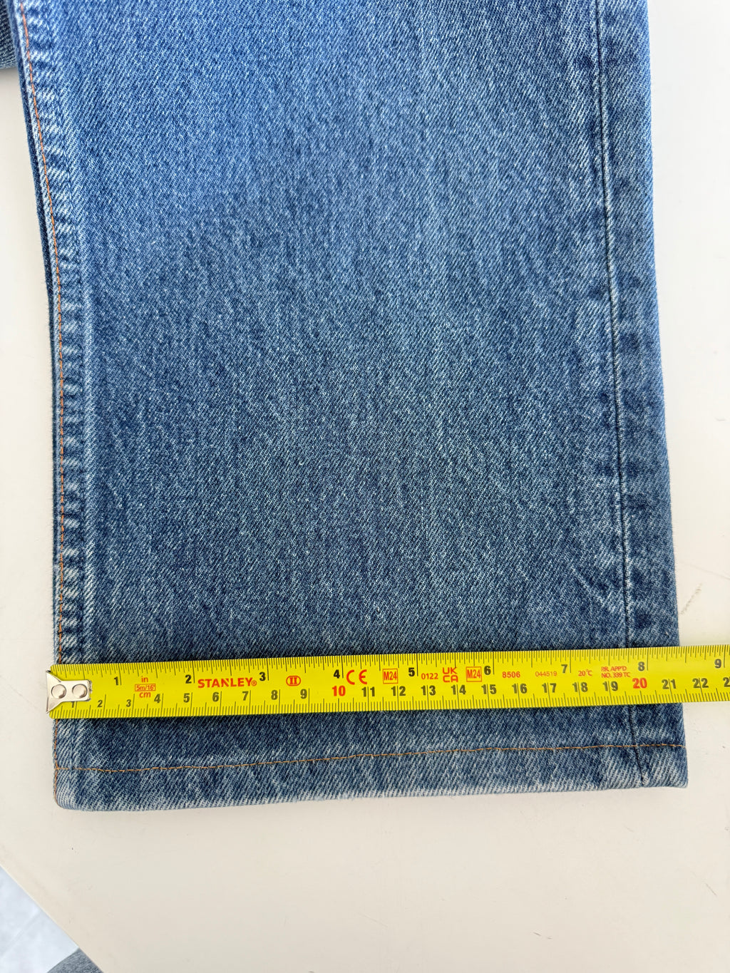 W31 L30 vintage Levis 501 30/31” measured waist dark faded 501s late 80s 90s denim