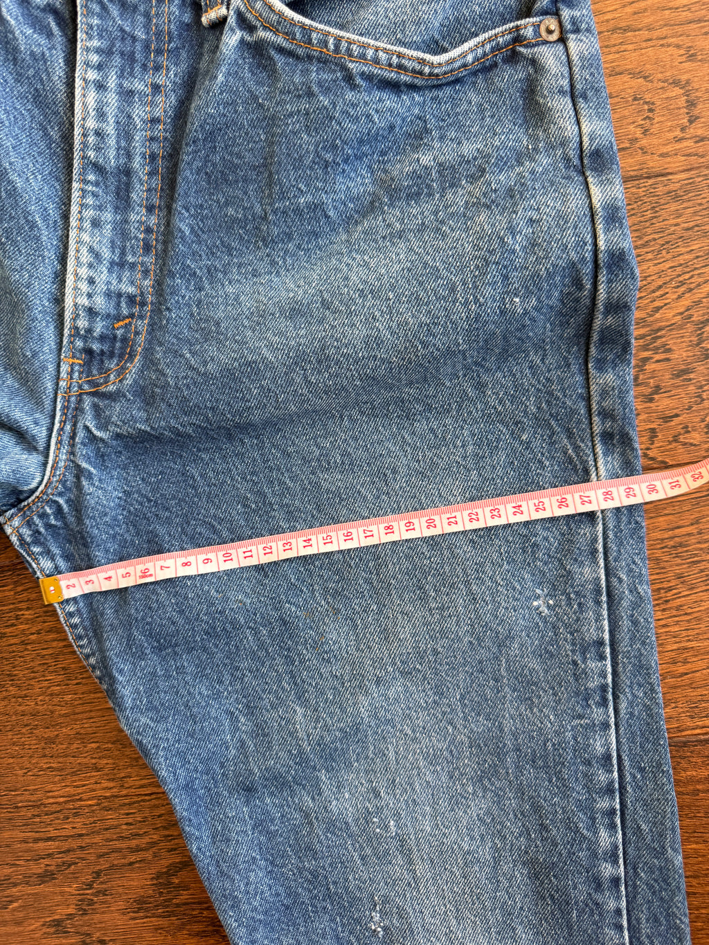 W31 L30 vintage Levis 509s 30/31” measured dark denim patch work blue 90s 509s USA