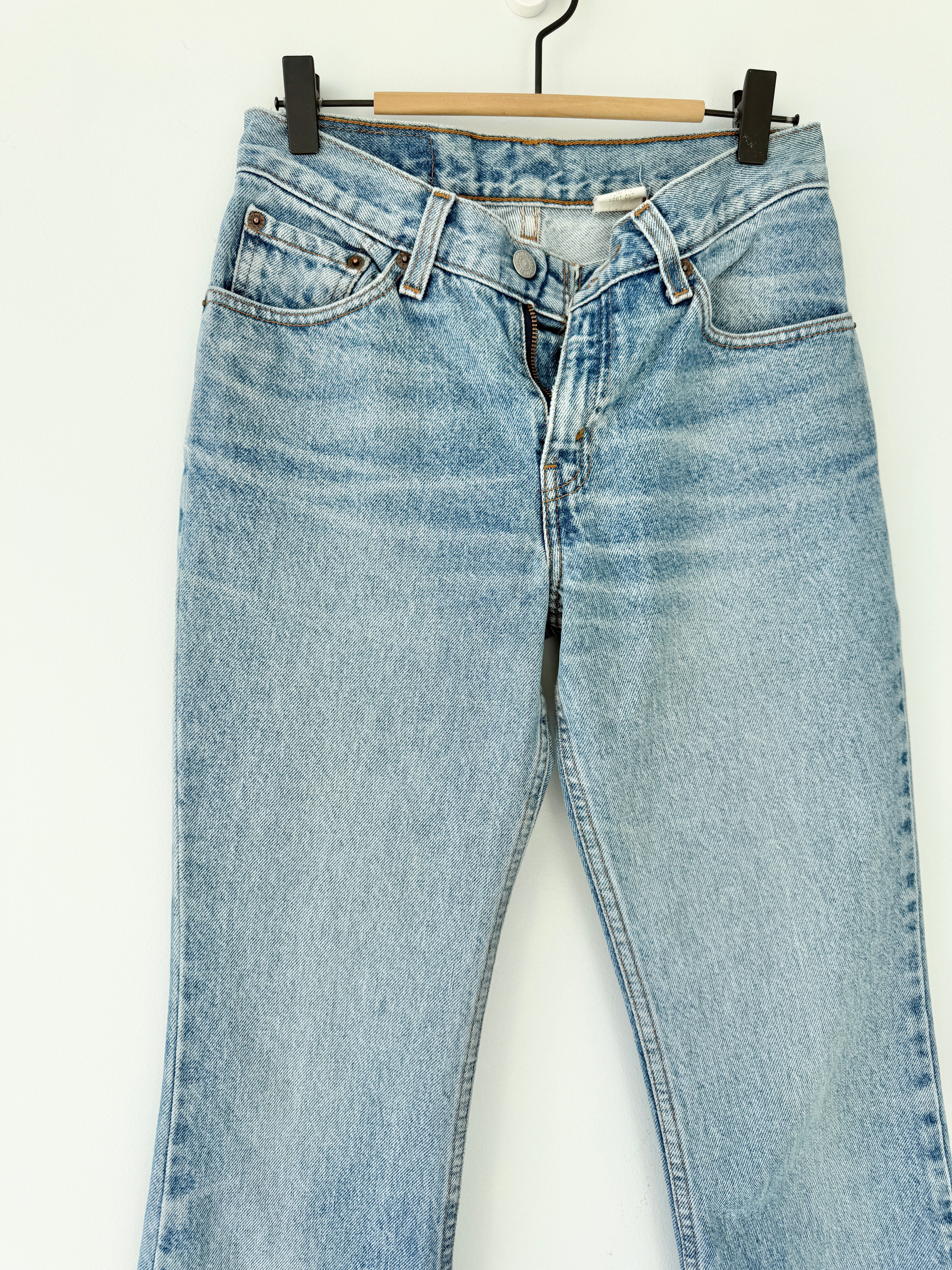 W24 L31 vintage Levis 517 26” measured medium faded blue denim Levi’s 517s