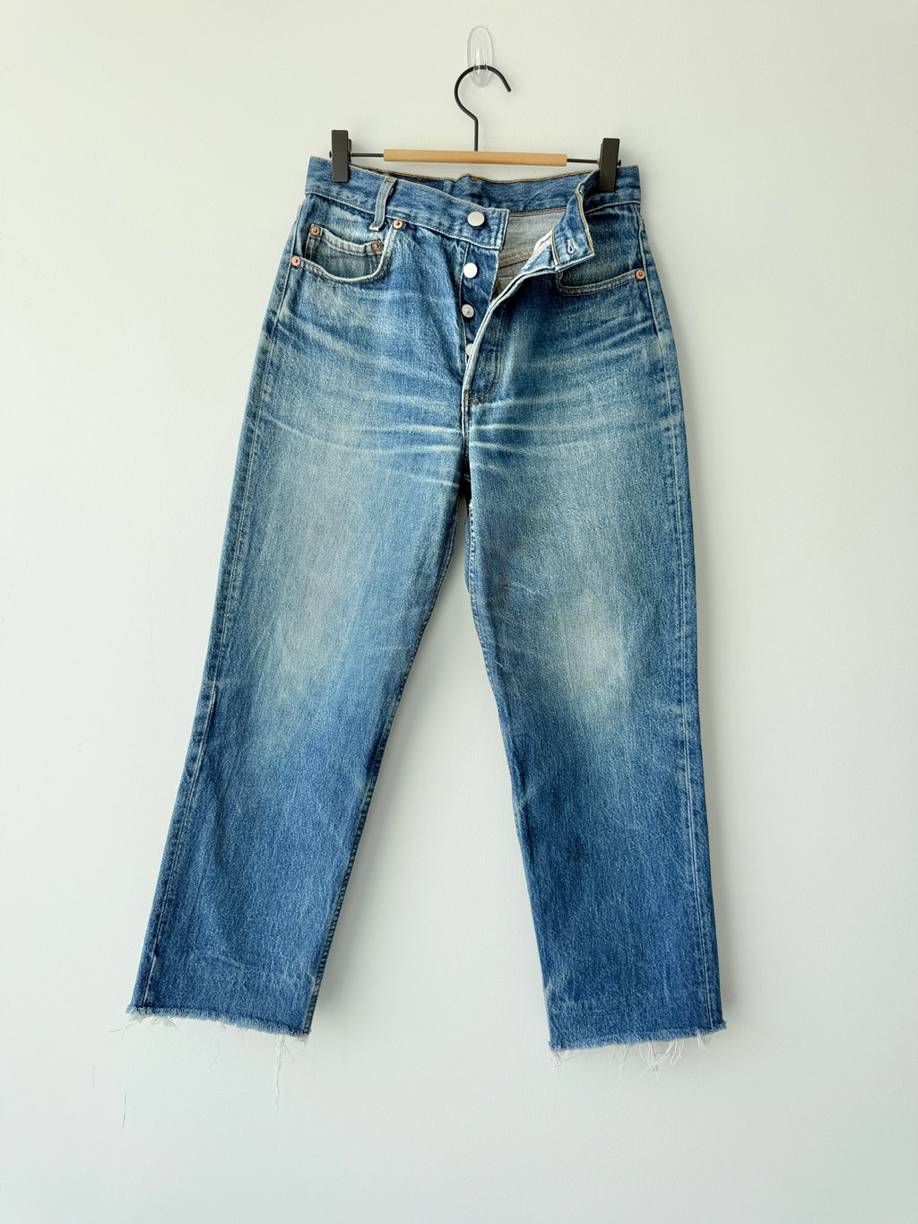 W28 L26 vintage Levis 501s 28” dark raw blue faded blue Levi’s 501 student fit early 90s
