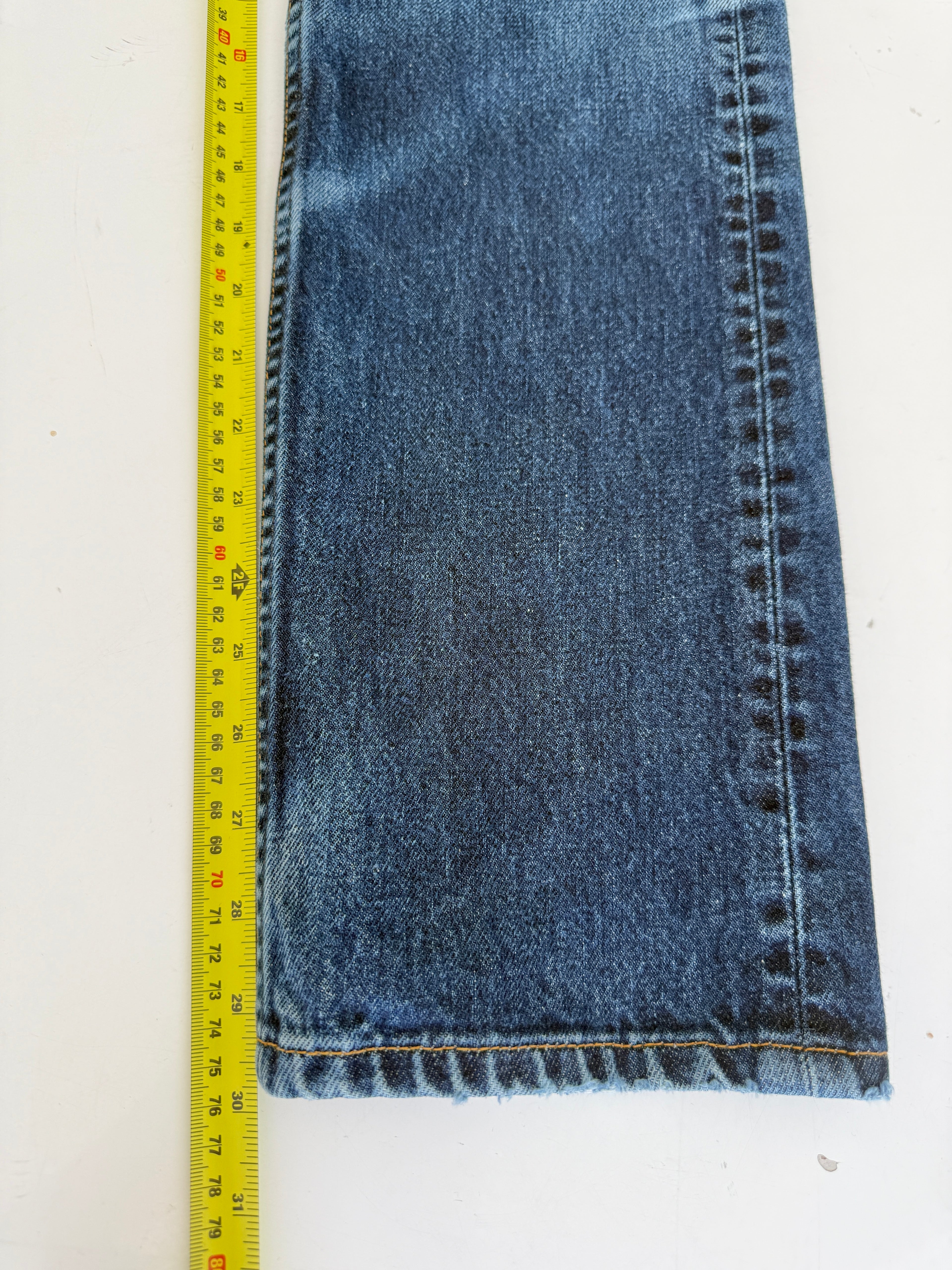 W24 L29 vintage Levis 501 23/24” measured waist dark indigo faded blue 501s