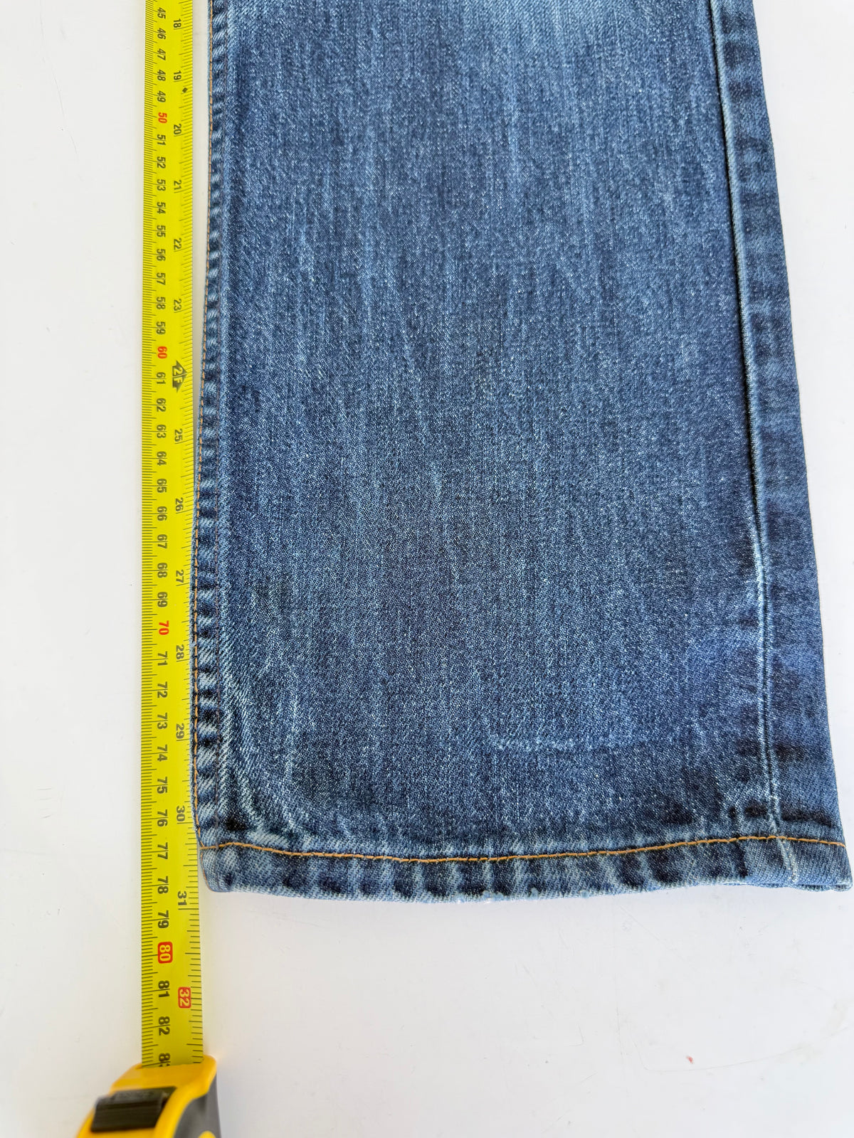 W31 L31 vintage Levis 501 dark blue 30/31” measured waist Y2K levis 501s