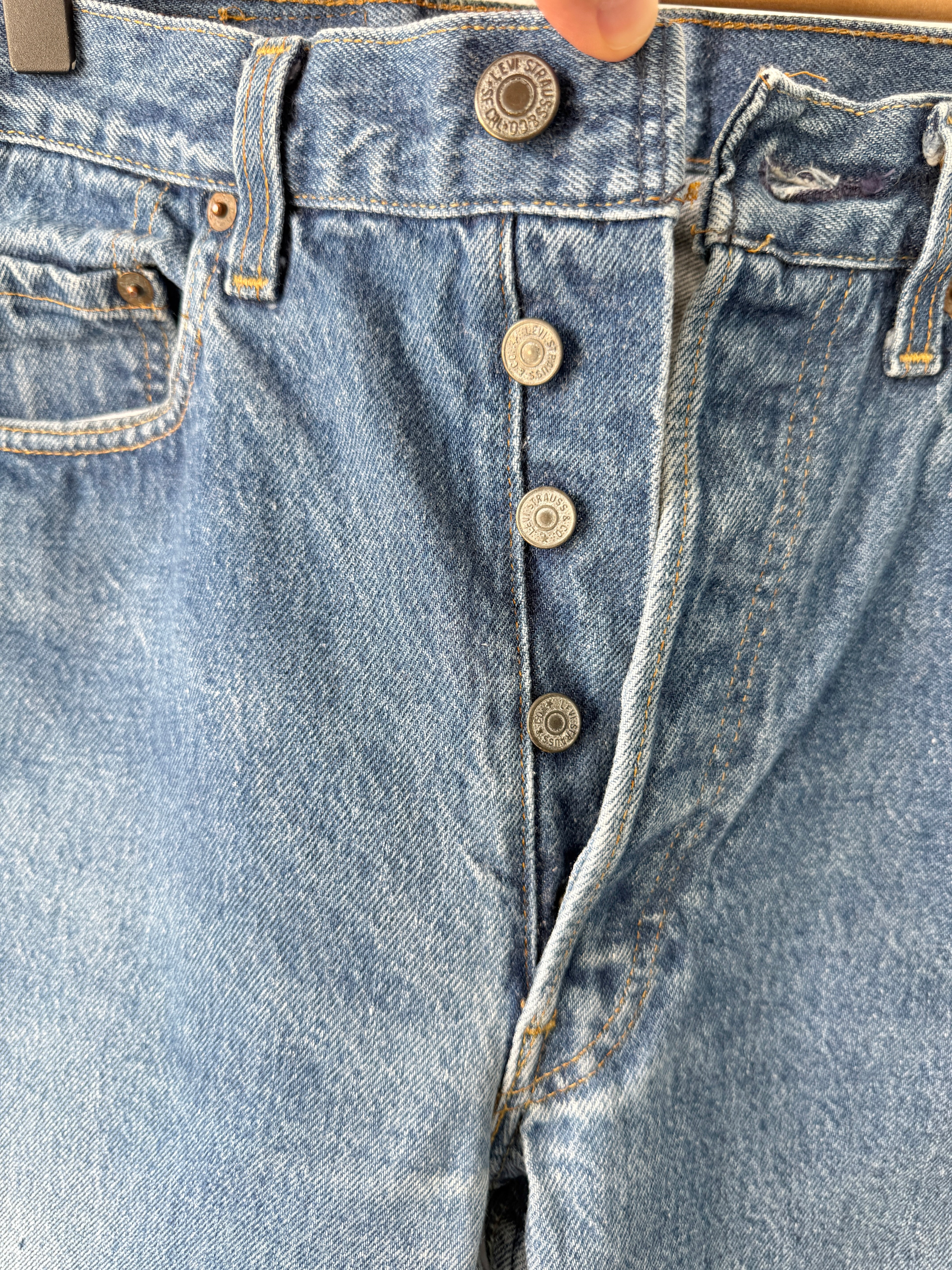 W31 L29 vintage Levis 501 29/31” measured raw blue denim faded blue 80’s levi’s 501s