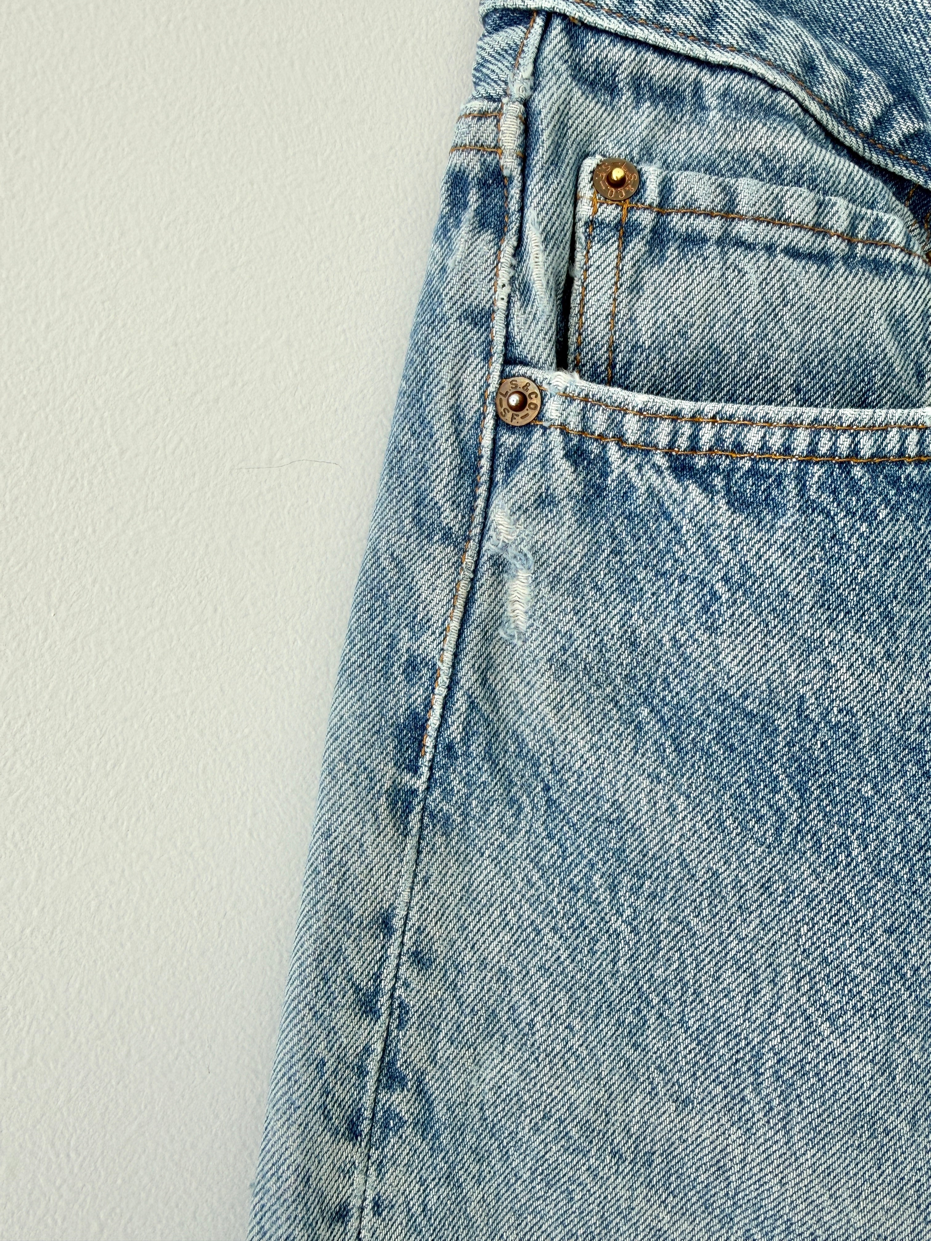 W31 L29 vintage Levis 501 30/31” measured waist medium faded blue 501s early 90s USA