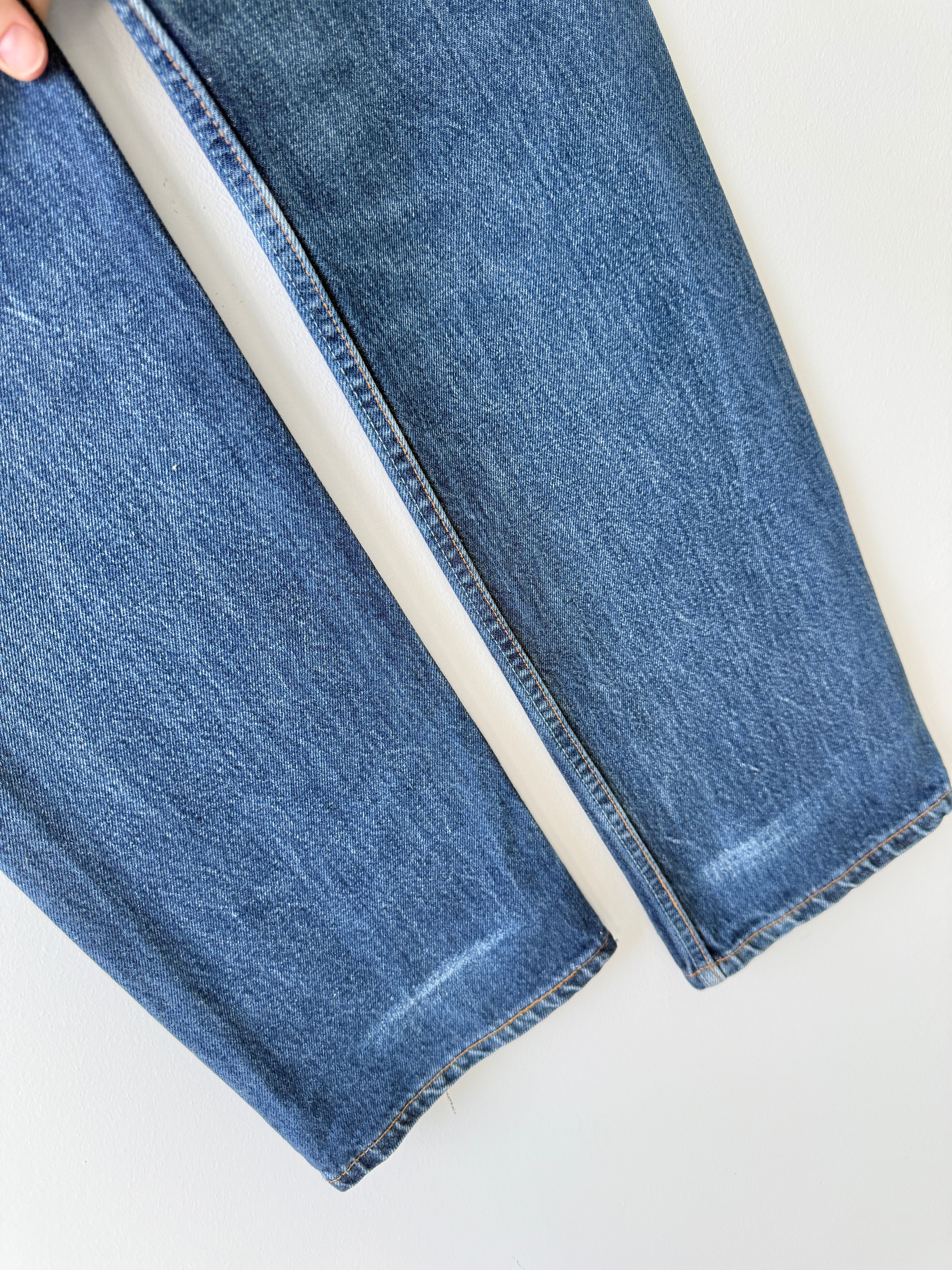 W27 L33 vintage Levis 501 26-27” dark f blue 90s Levi’s 501s USA