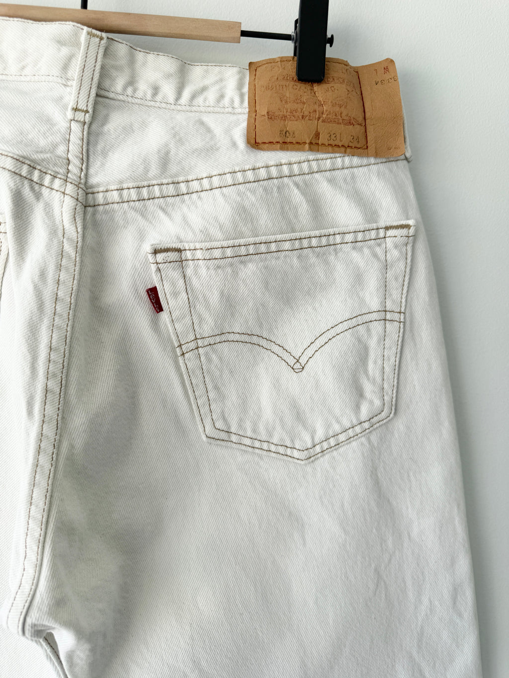 W31 L30 vintage Levis 501 30/31” measured white denim 90s Levi’s 501s