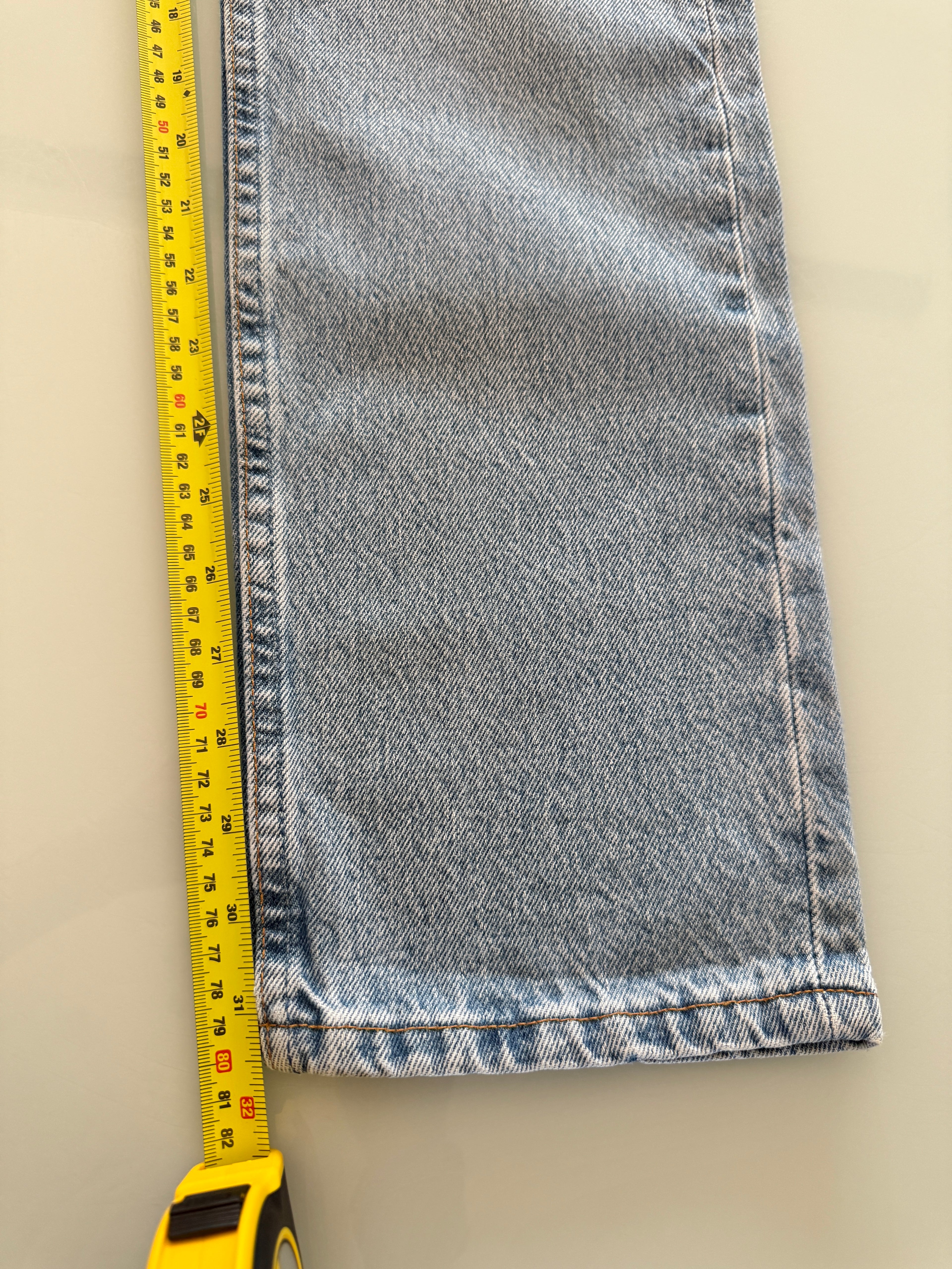 W26 L31 vintage Levis 501 24-26” measured medium blue 90s Levi’s 501s USA