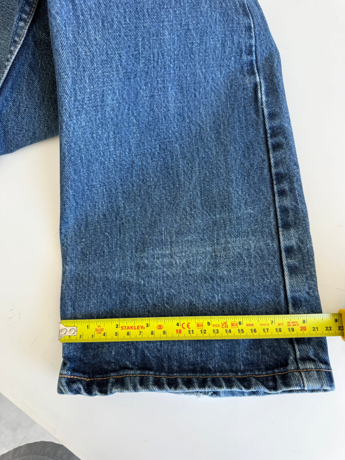 W28 L30 vintage Levis 646 27/29” measured dark blue denim light wallet mark 646s Y2K