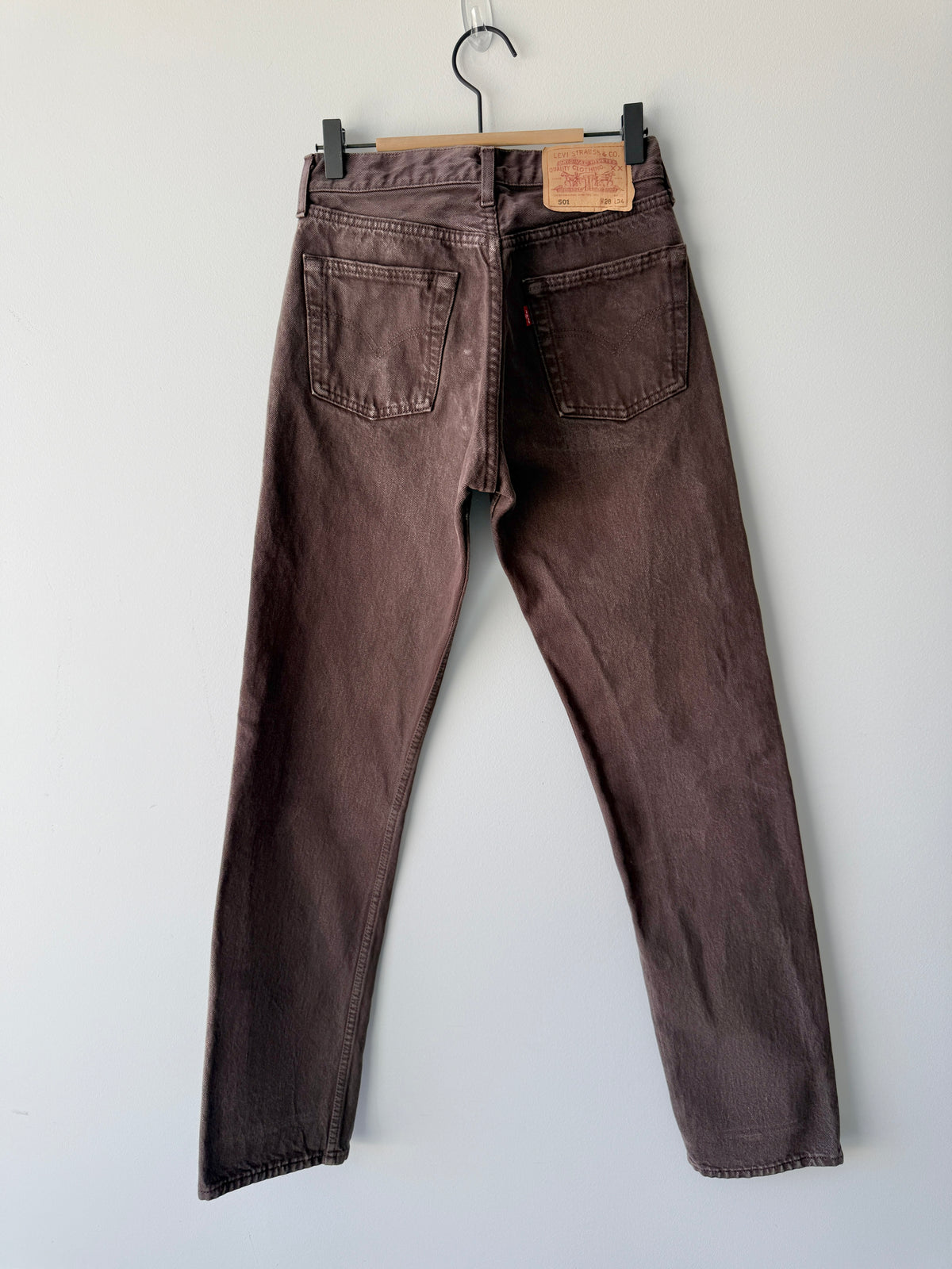 W25 L32 vintage Levis 501 25” measured brown 90s 501s