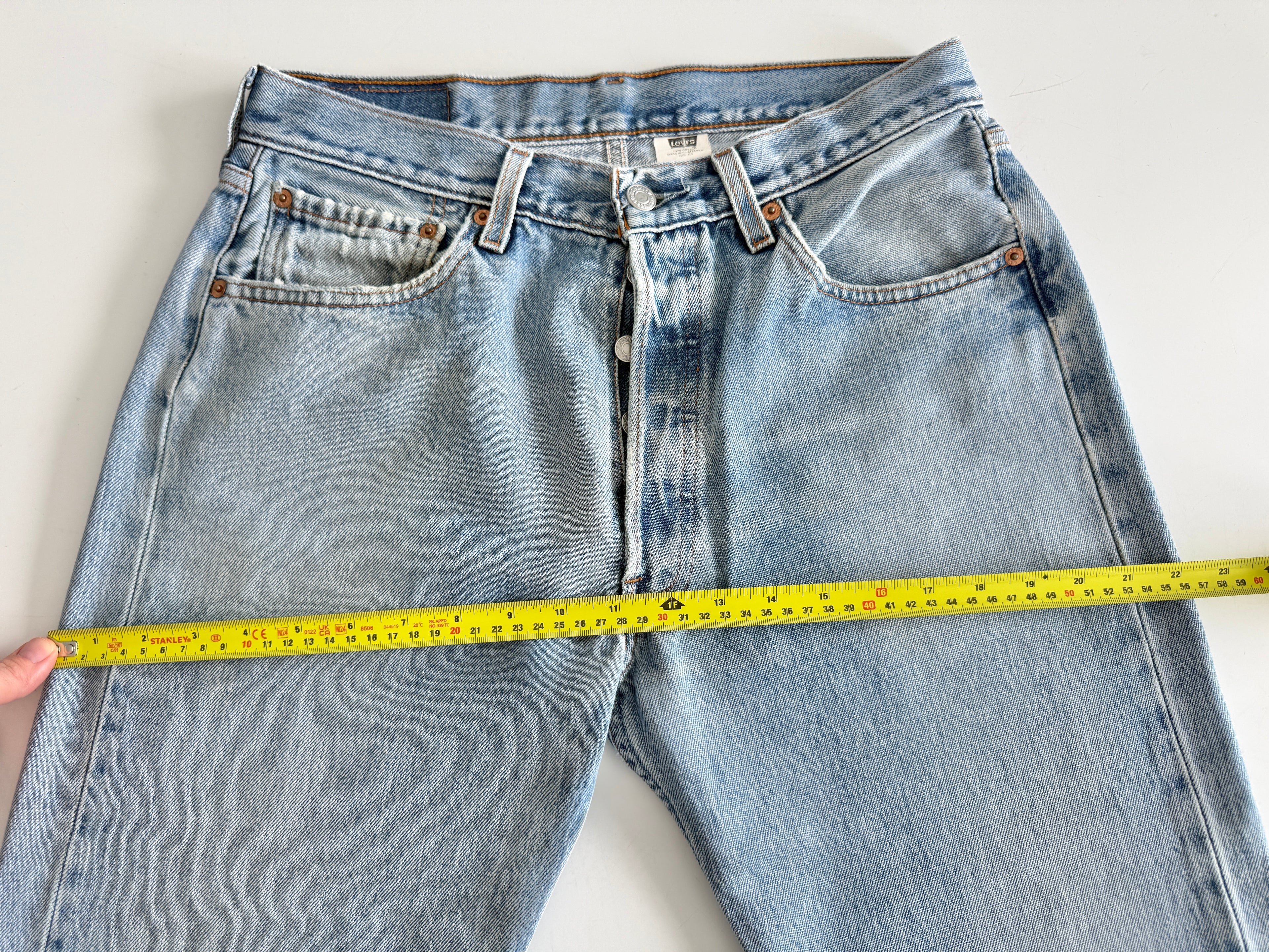 Soft W30 L31 vintage Levis 501 29/30” light blue faded Levi’s 501s Y2K