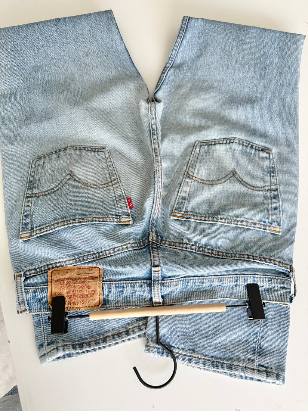 W29 L35 vintage Levis 501 28-29” measured light blue faded 90s denim Levi’s 501s