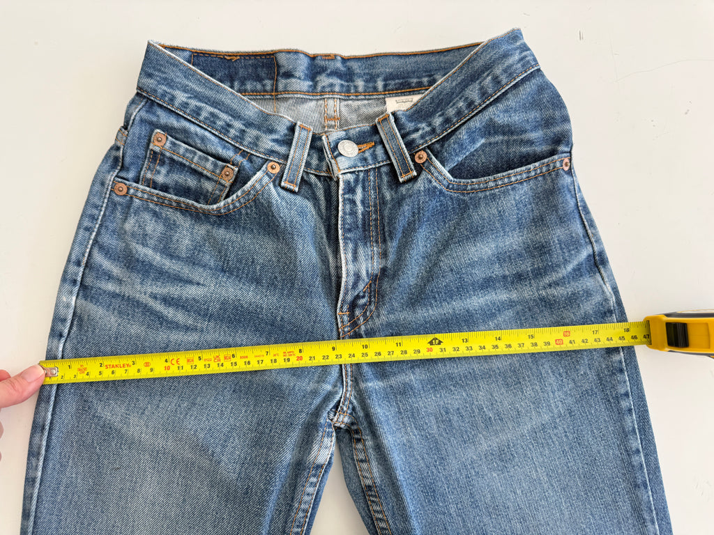 W24 L31 vintage Levis 517 24” measured waist dark faded blue USA 90s 517s