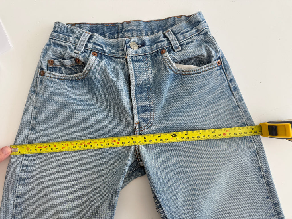 Soft W24 L28 vintage Levis 701s 23/24” measured waist light faded blue USA 80s 701s