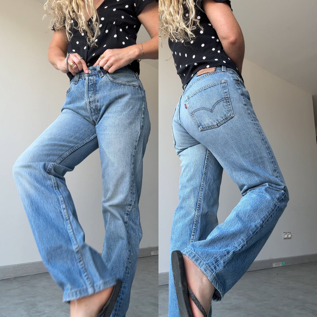 W29 L29 vintage Levis 501s 28/29” measured medium fade blue 501s early 90s medium lower rise