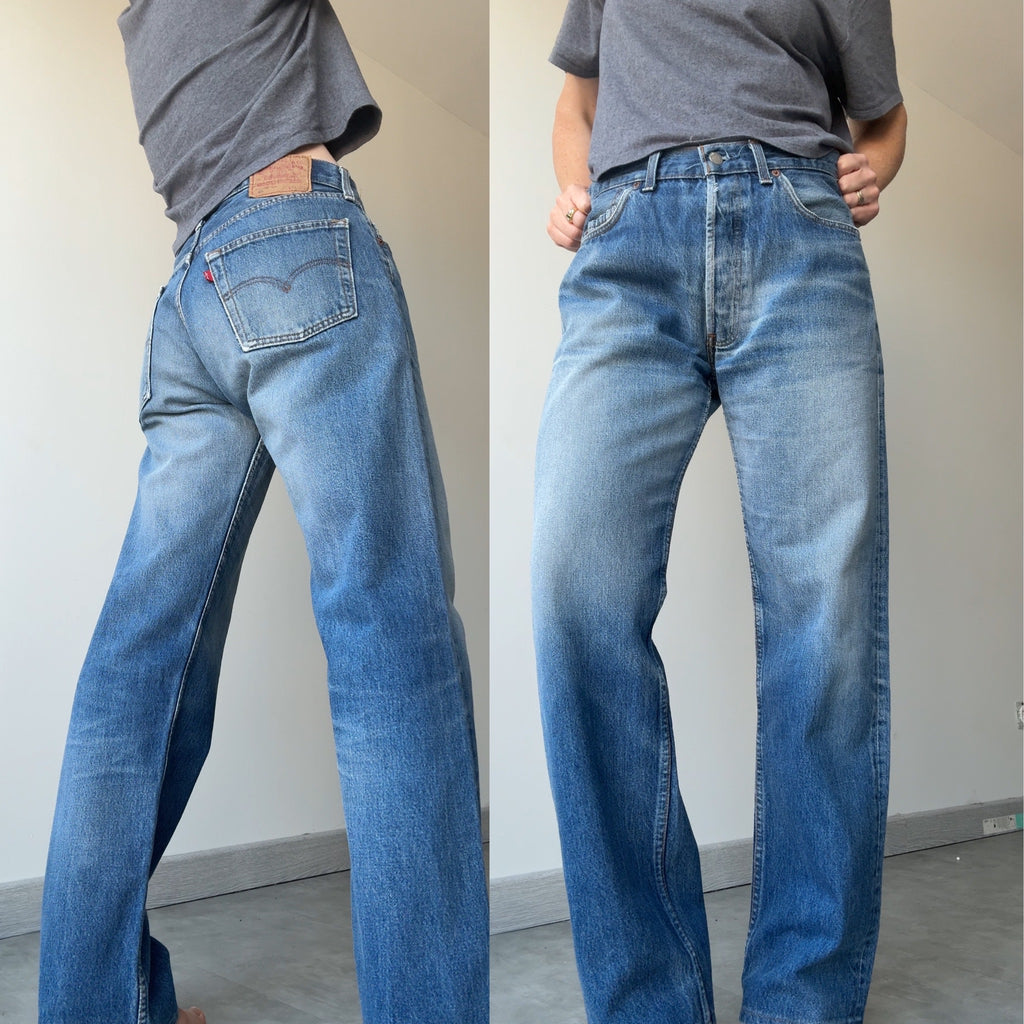 W31 L30 vintage Levis 501 30/31” measured waist dark faded 501s late 80s 90s denim