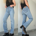 W27 L31 vintage Levis 501 27” measured waist light faded blue Y2K 501s