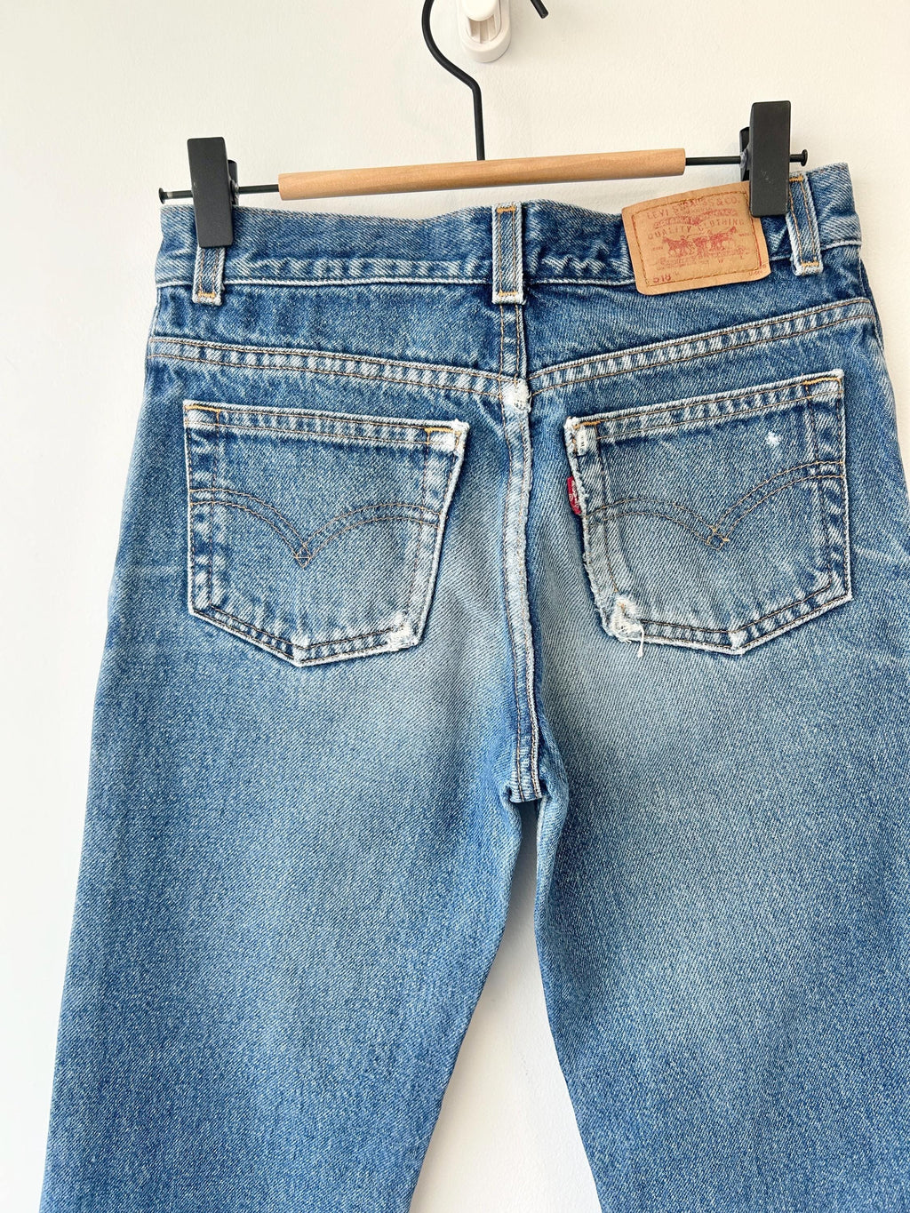 Levis 518 vintage w24 L27 Levi’s dark faded blue faded blue straight bootcut made in 90s 518 vintage 501  24” waist