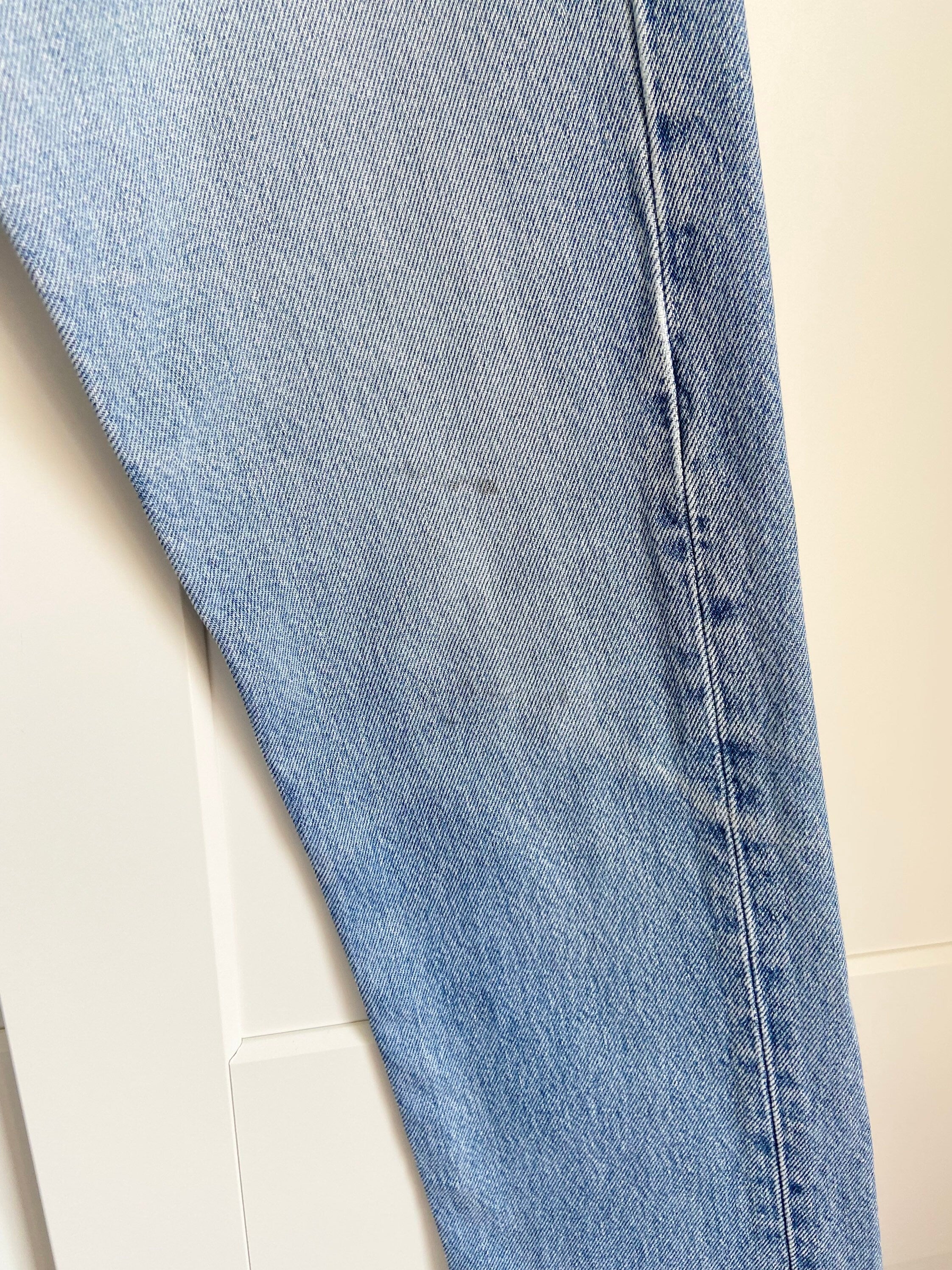 Vintage Levi’s 501 w24 waist made in France