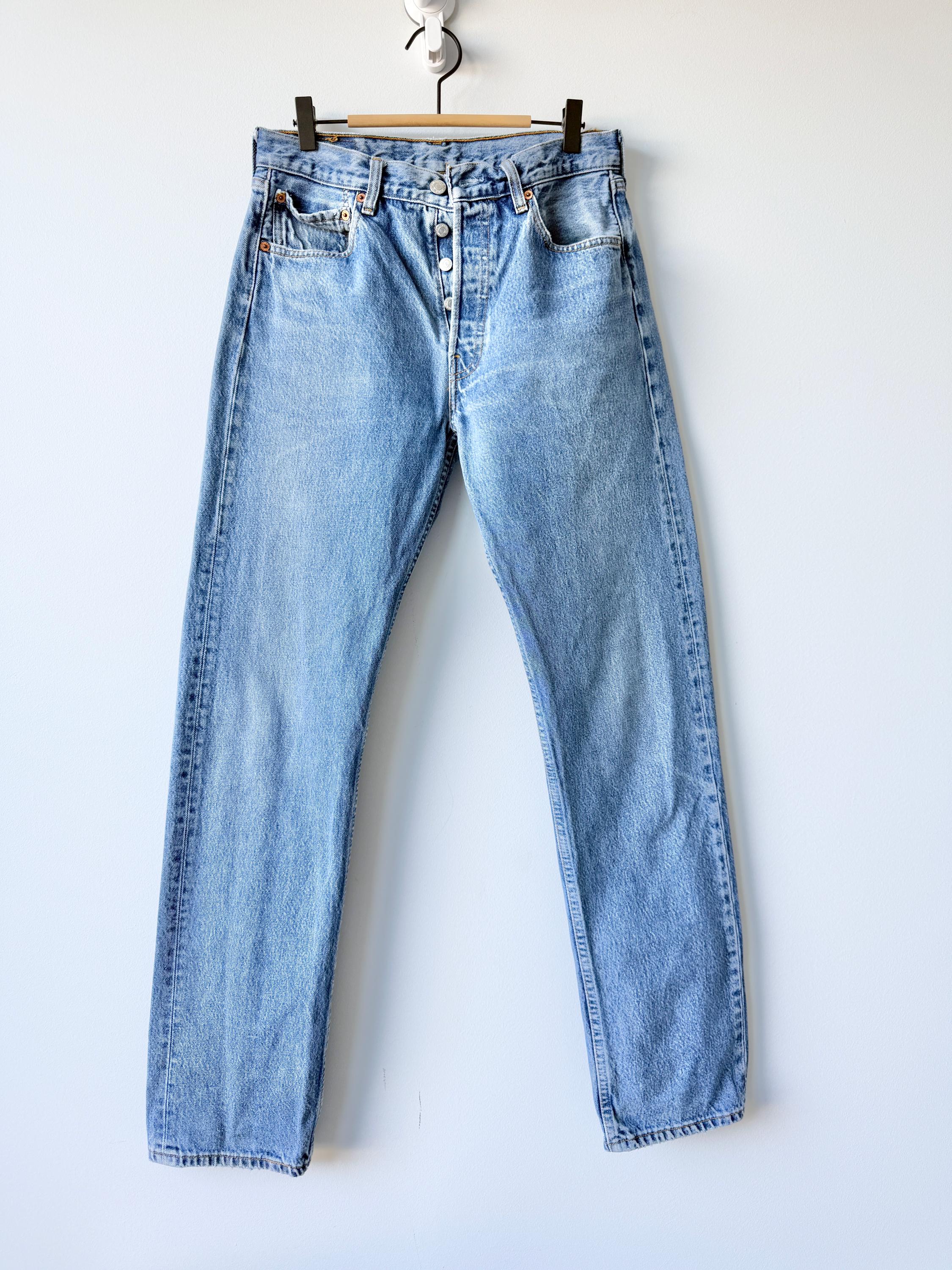W29 L32 Levis 501 vintage 28-29” measured waist made in  y2k