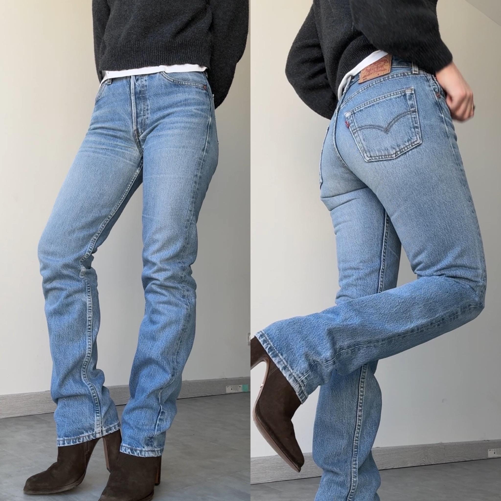 Levis 501 vintage w25 L32 medium faded whiskers blue made in Spain 501s straight leg jeans 501 25” waist (januk)