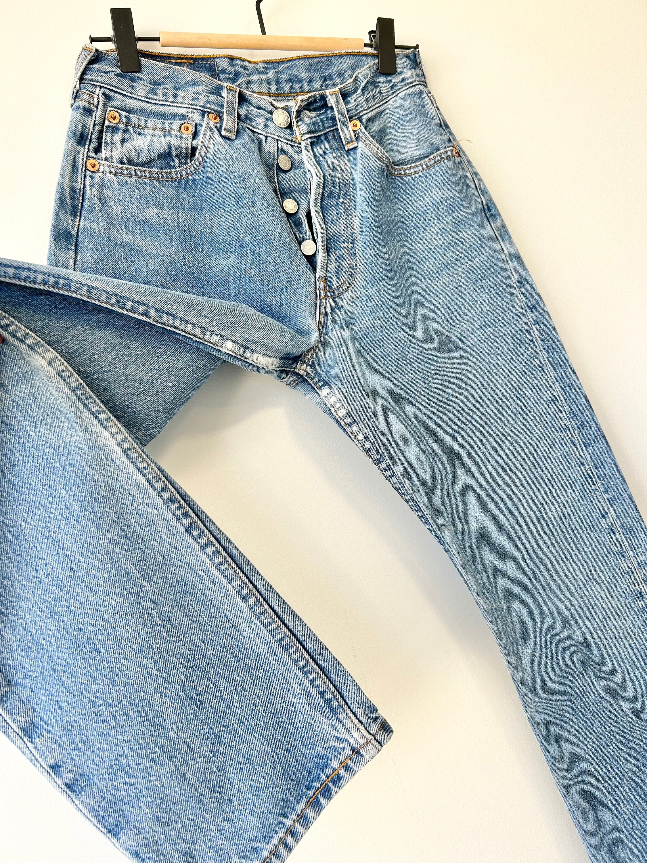 Levis 501 jeans w24 L30 light blue 501 stone wash  blue vintage 501s made in 90s