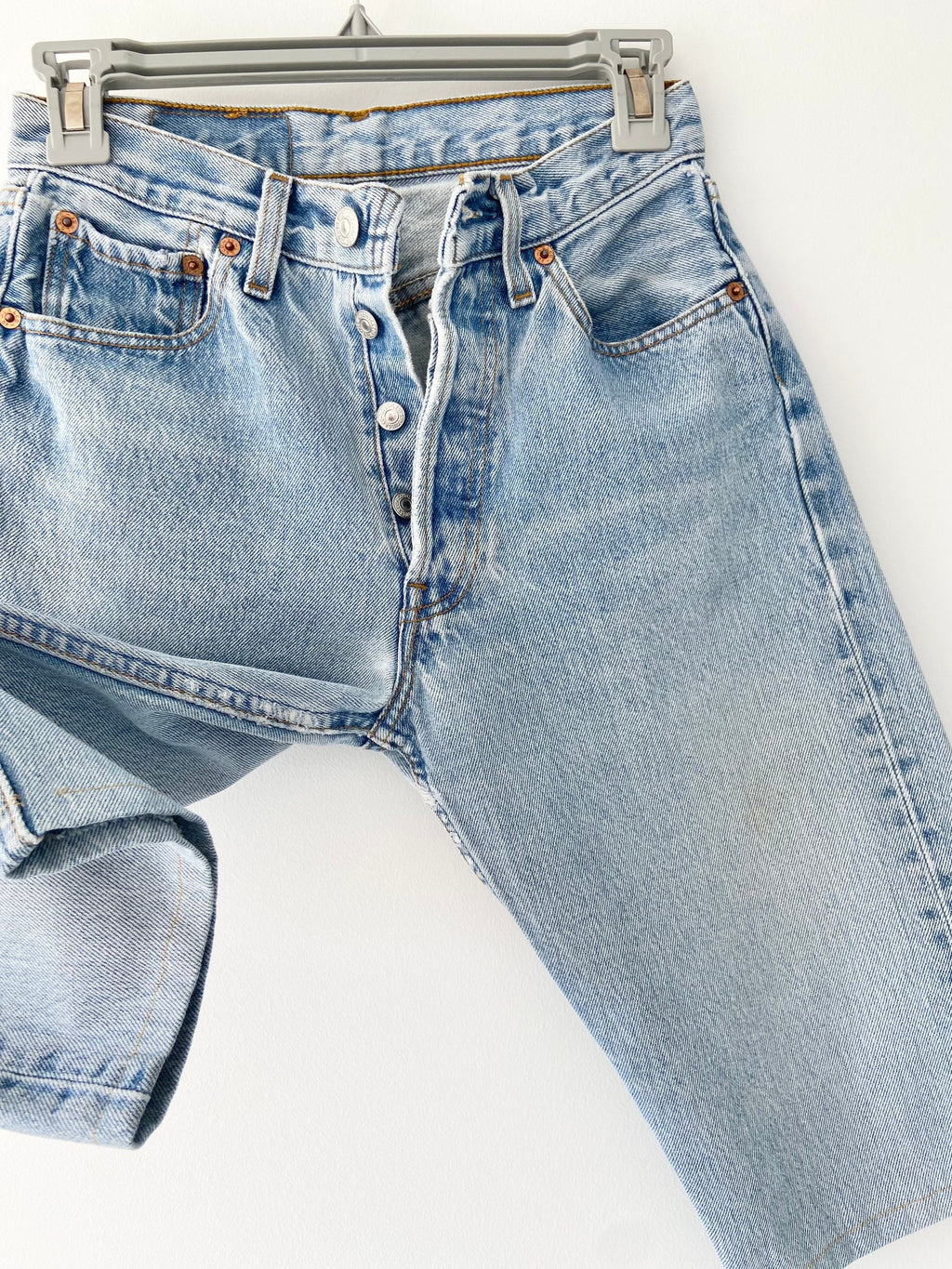w25 Vintage Levi’s 501 light blue shorts made in Poland 90s