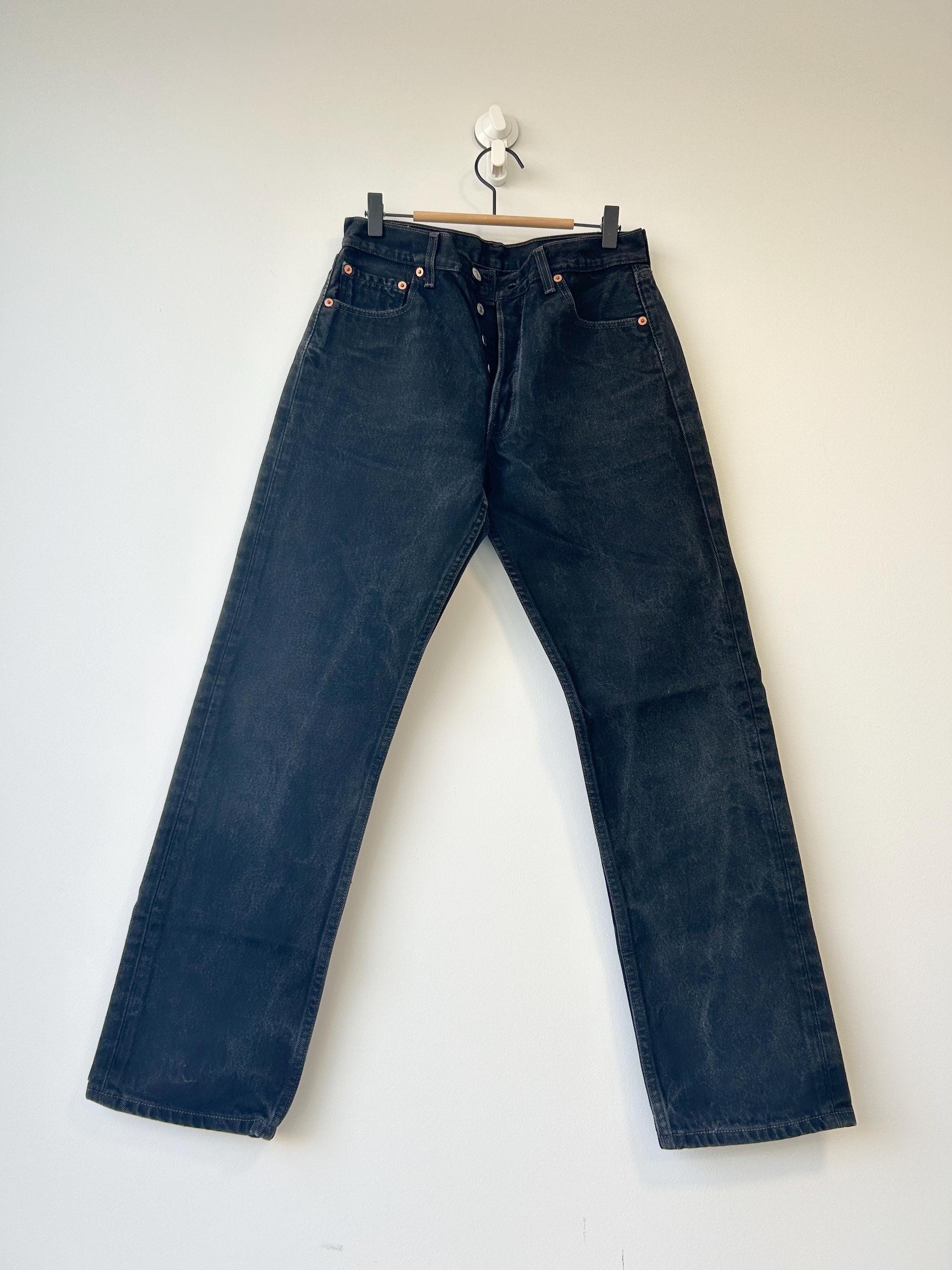 w28 L29 Black Vintage Levi’s 501 made in Mexico 90s straight leg