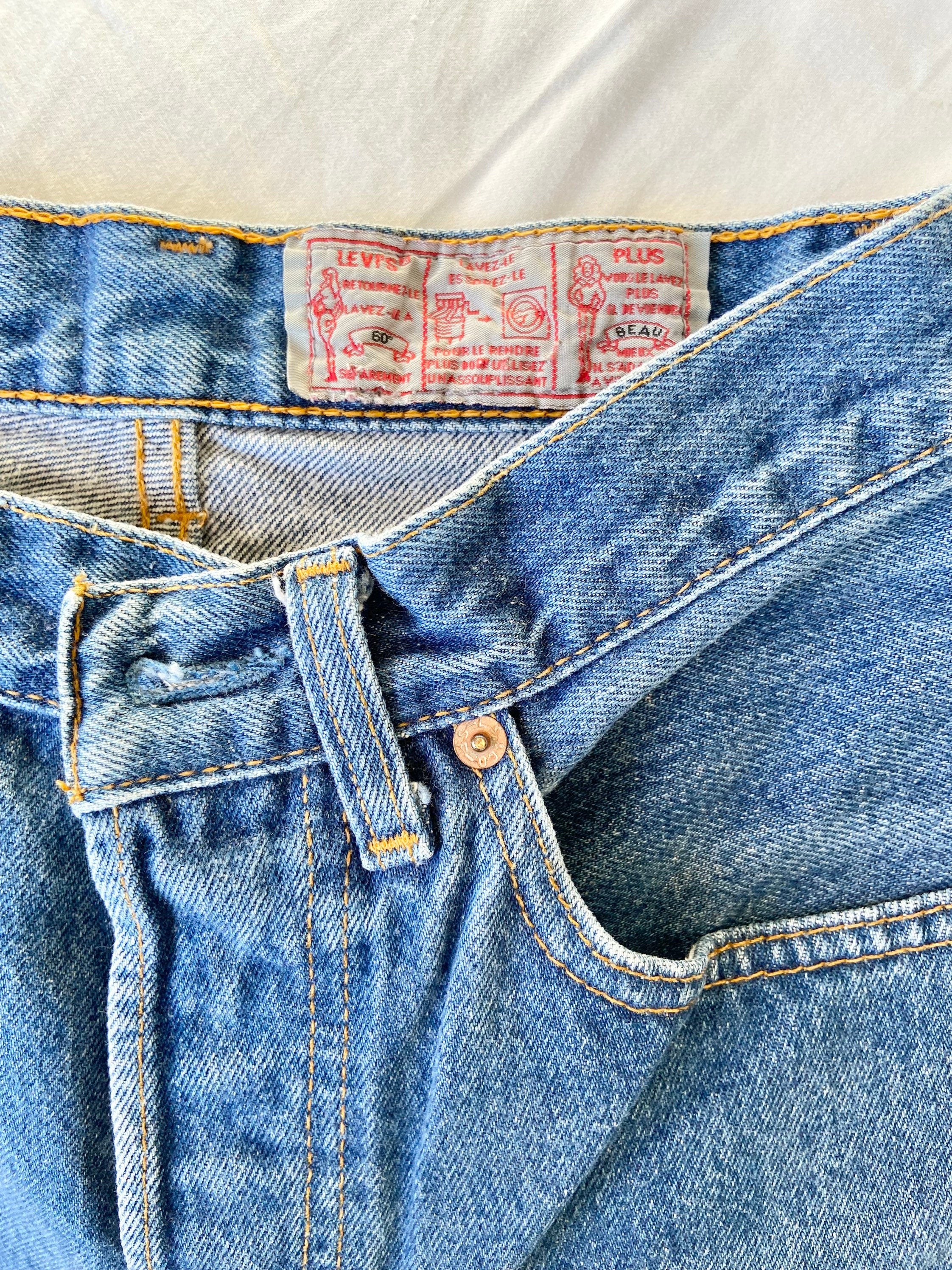 Vintage levis w25” 901 jeans made in USA