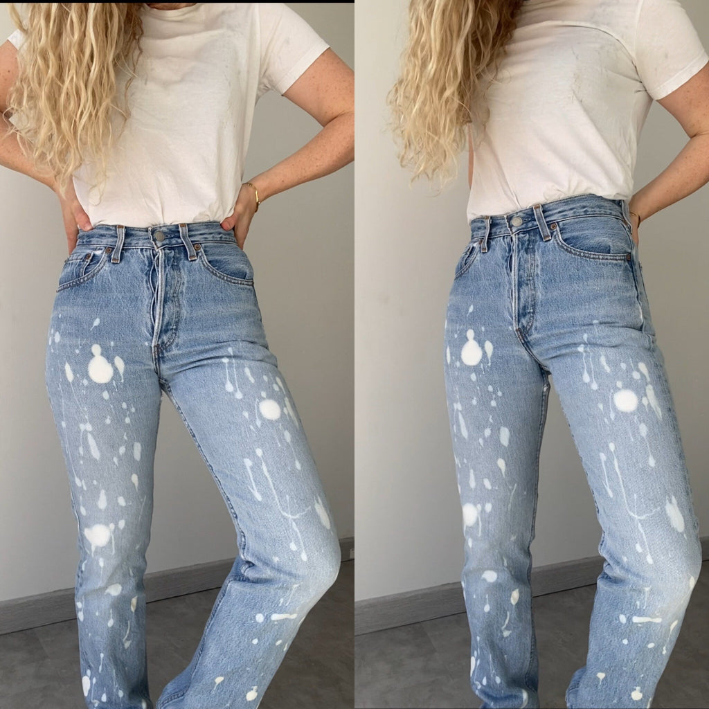 Vintage Levi’s 501  w25” L29” made in USA for women tag bleached 90s Levi’s 501s distressed Levis