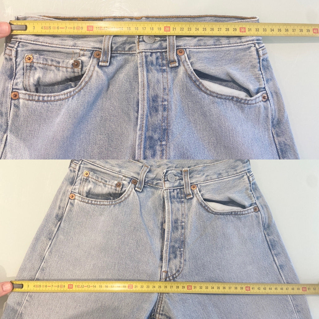 Levis 501 jeans w25 L34 90s light wash faded blue flared faded wash blue 501 vintage 501s