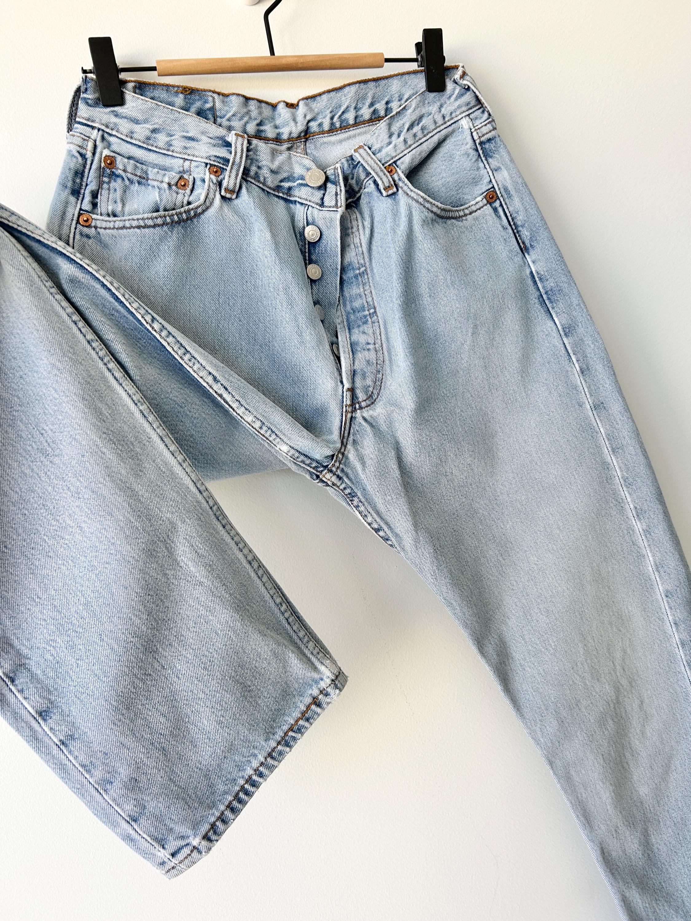 Levis 501 vintage w27 L33 Levi’s light faded denim straight leg Levi’s 501 90s vintage 501  (27”/26” waist)
