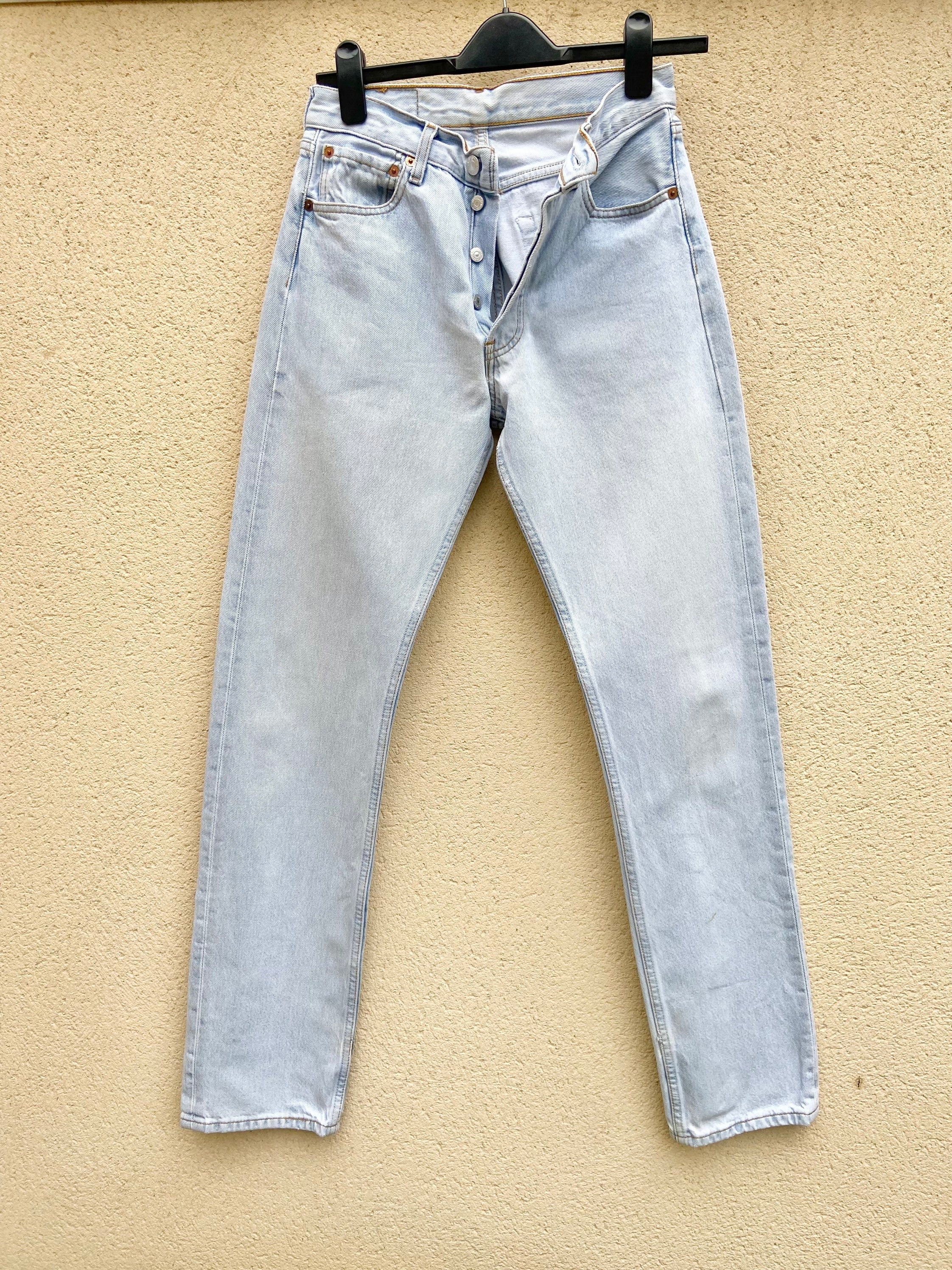 Vintage Levi’s 501 w26” L33”  1998