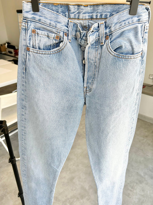 Levis 501 jeans w24 L30 light blue 501 stone wash  blue vintage 501s made in 90s -1