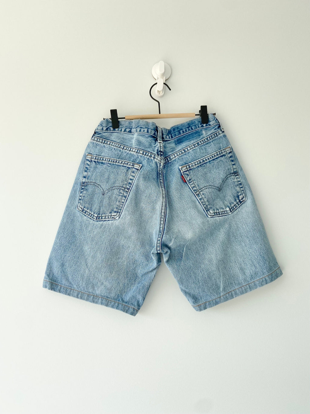 Vintage Levi’s button  shorts w29”