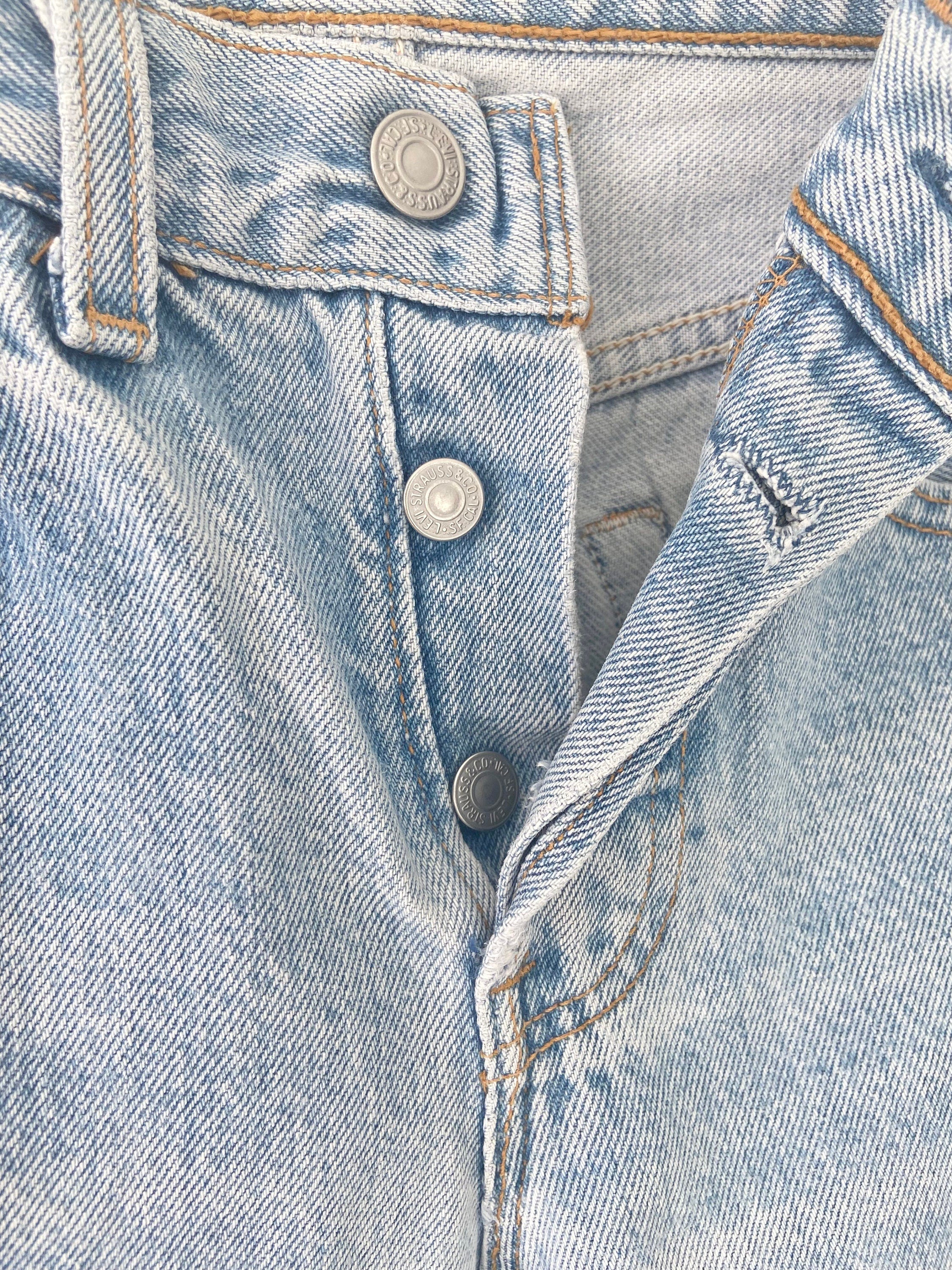 501 jeans w24 L30 light blue stone wash  vintage 501s made in USA