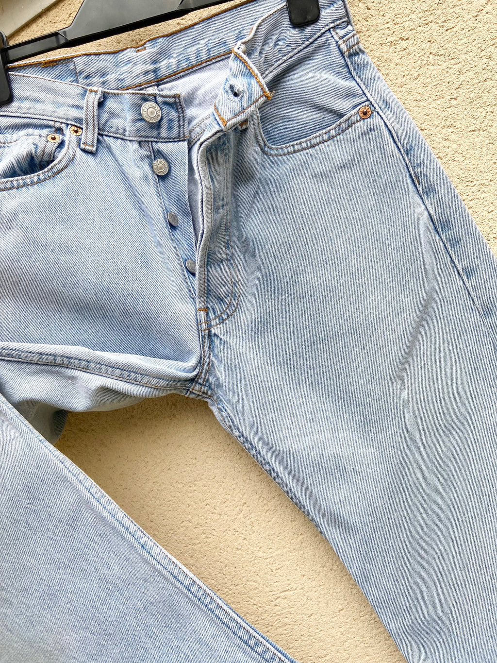 Vintage Levi’s 501 w26 L27  90s