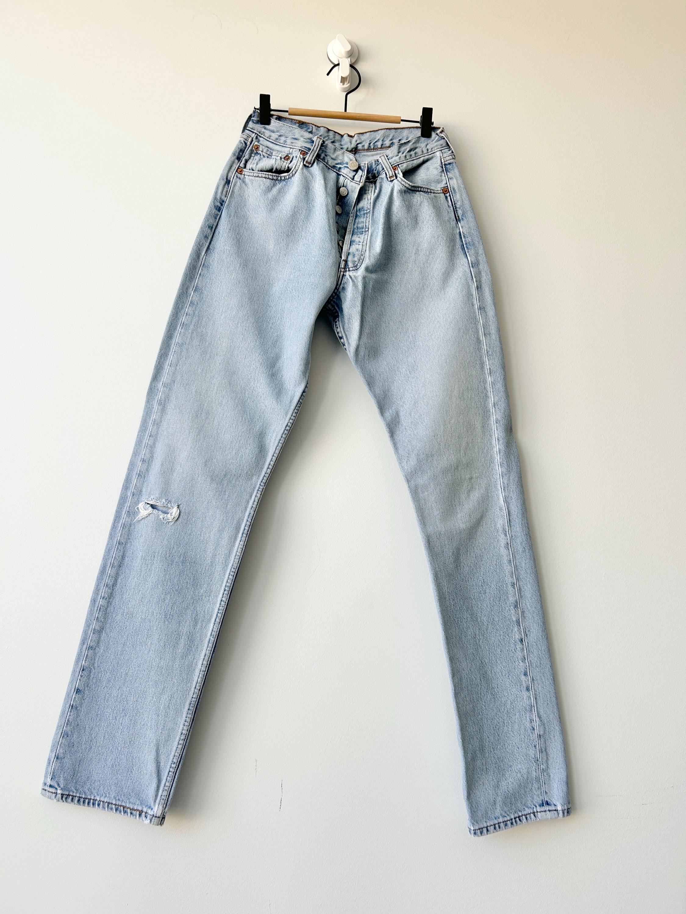 Levis 501 vintage w27 L33 Levi’s light faded denim straight leg Levi’s 501 90s vintage 501  (27”/26” waist)