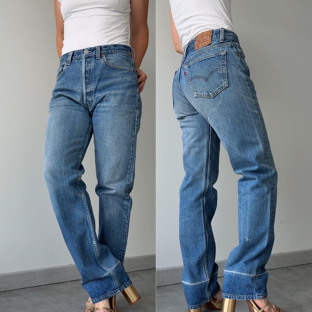 W30 L31 Levis 501 vintage 29-30” measured waist raw blue made in USA 90s