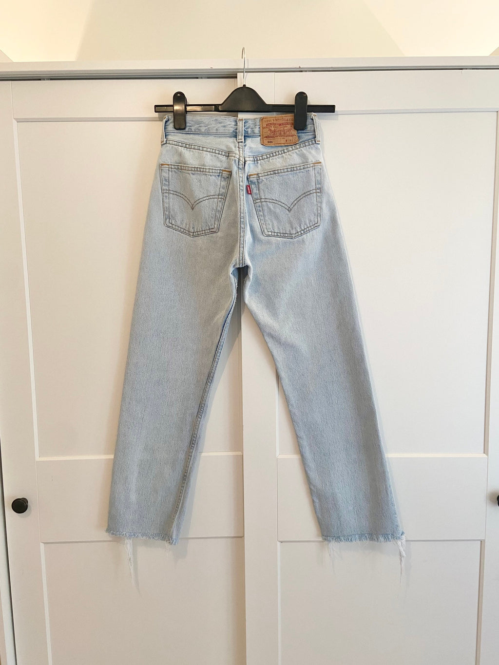 Vintage Levi’s 501 w24 L25 made in Spain 1996
