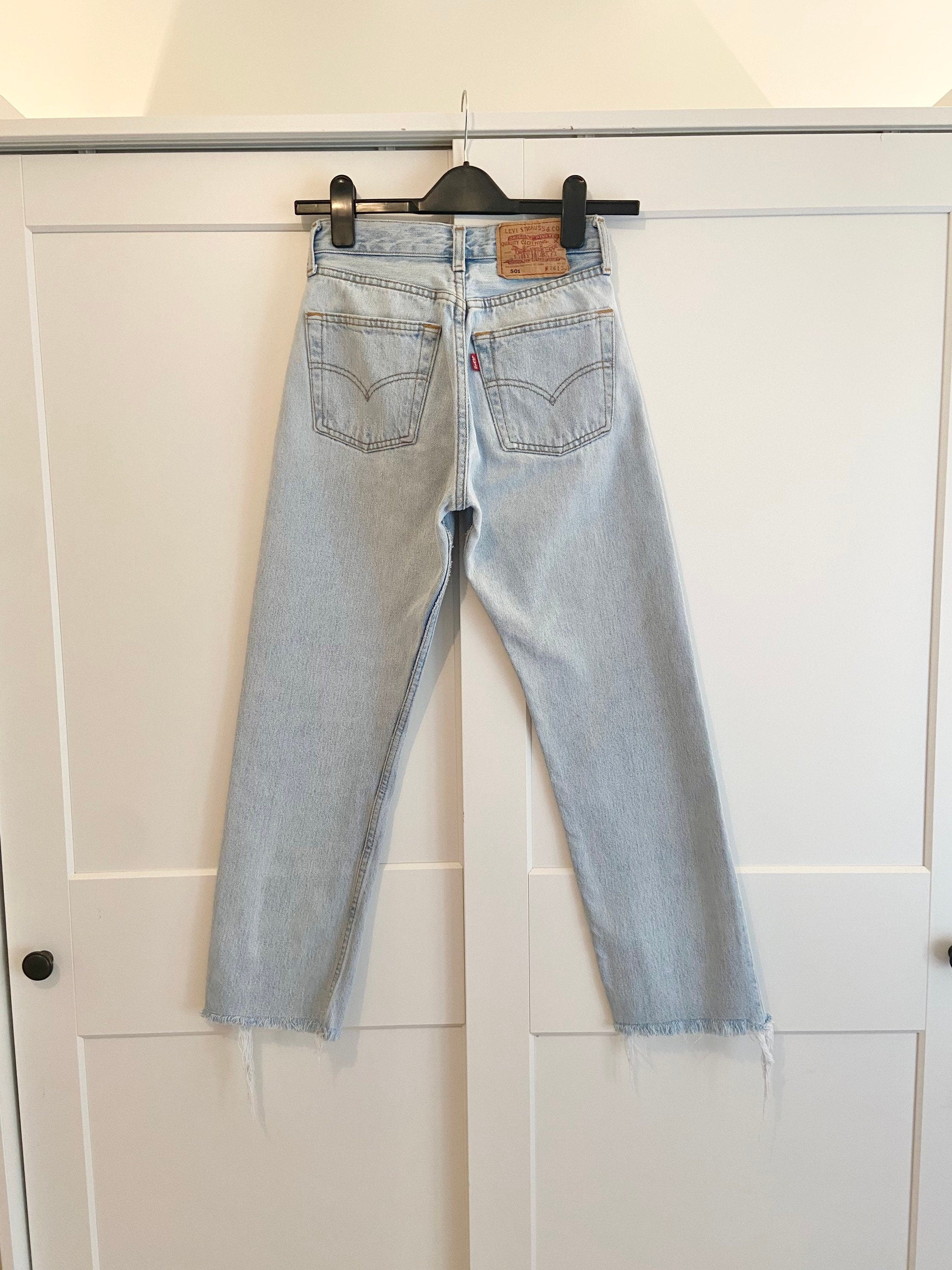 Vintage Levi’s 501 w24 L25 made in Spain 1996