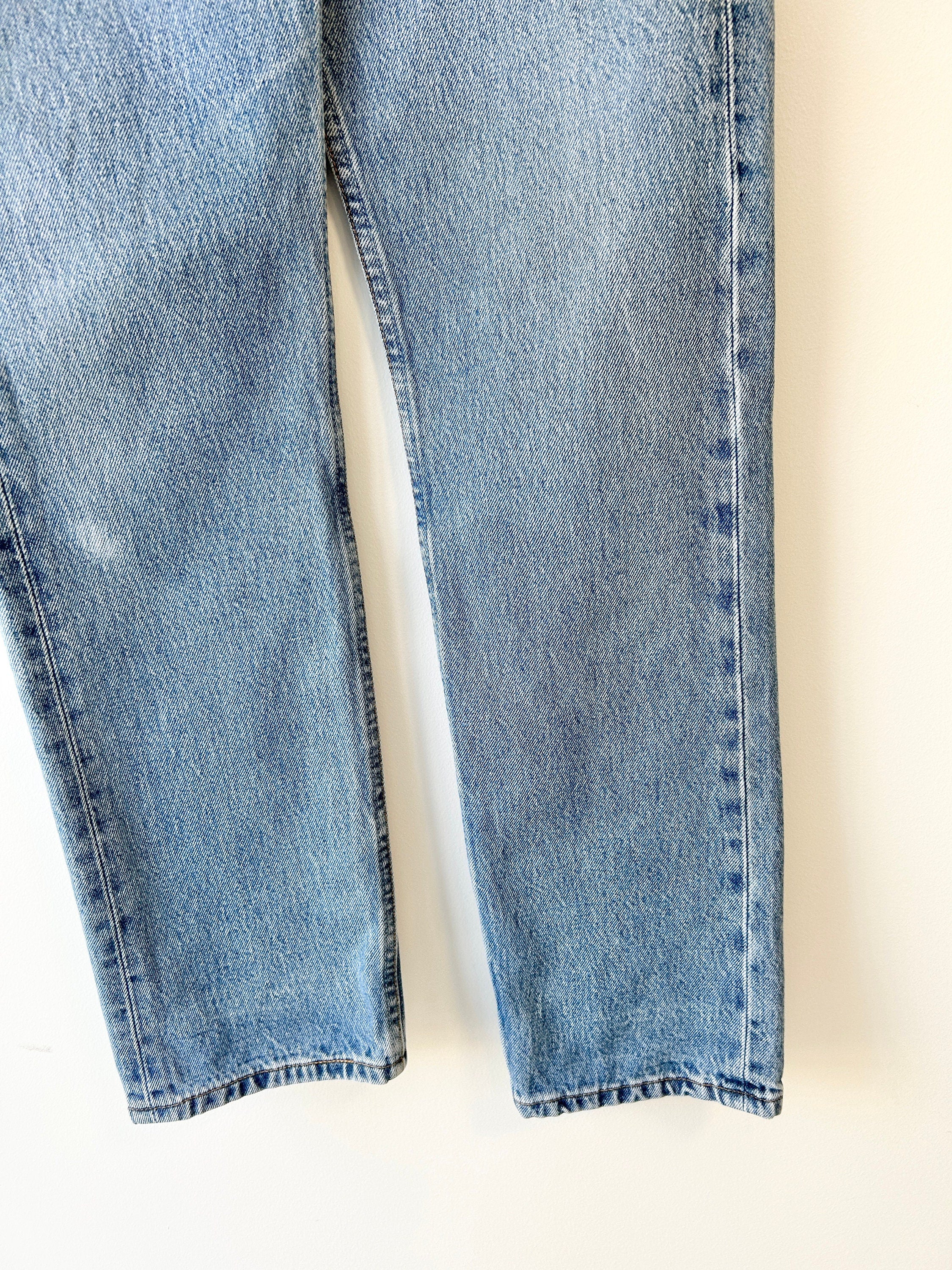Levis 501 vintage W24 L31 Levi’s blue stone wash faded blue 501 Levi’s made in 90s denim straight leg 501 vintage Levi’s