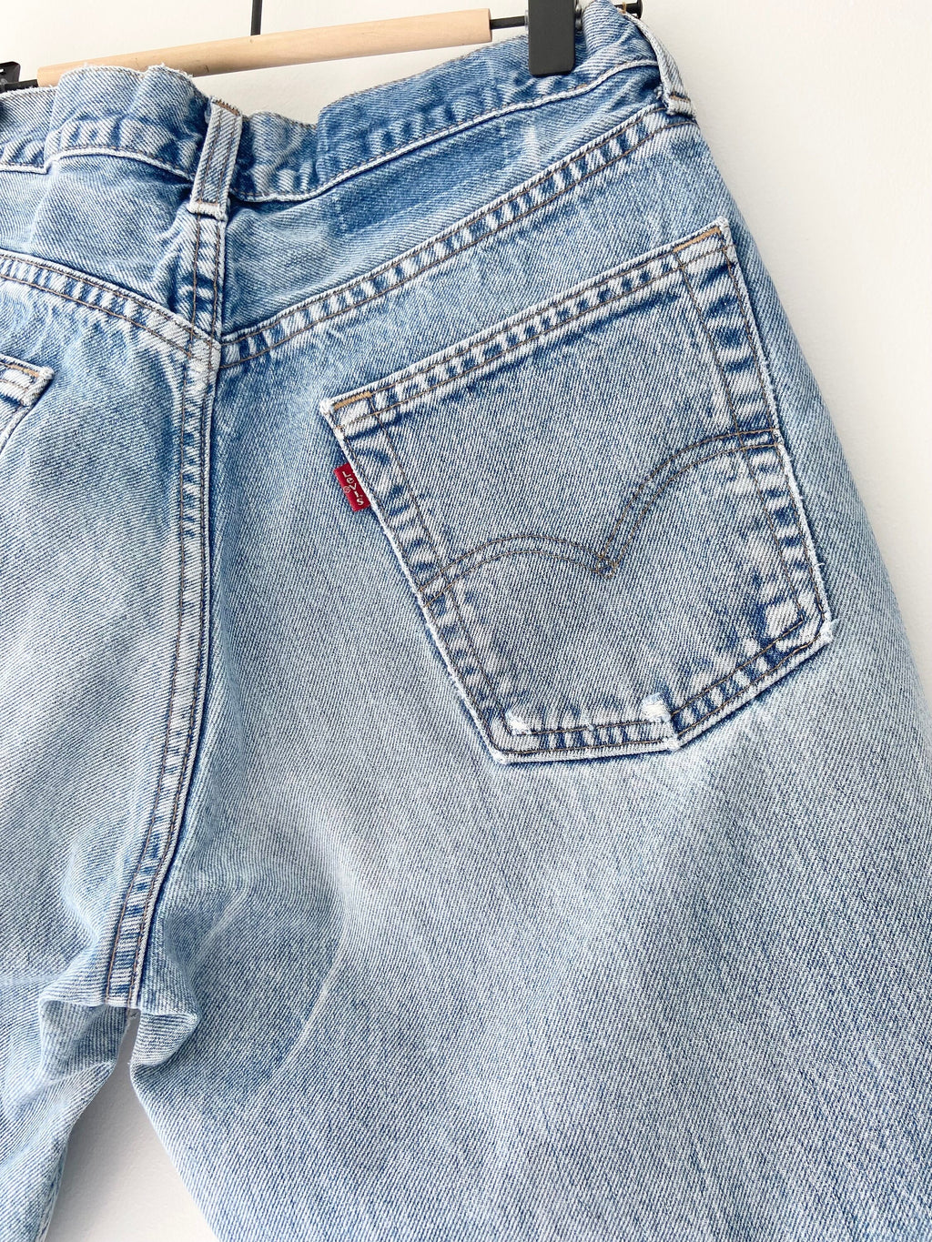 Vintage Levi’s button  shorts w29”