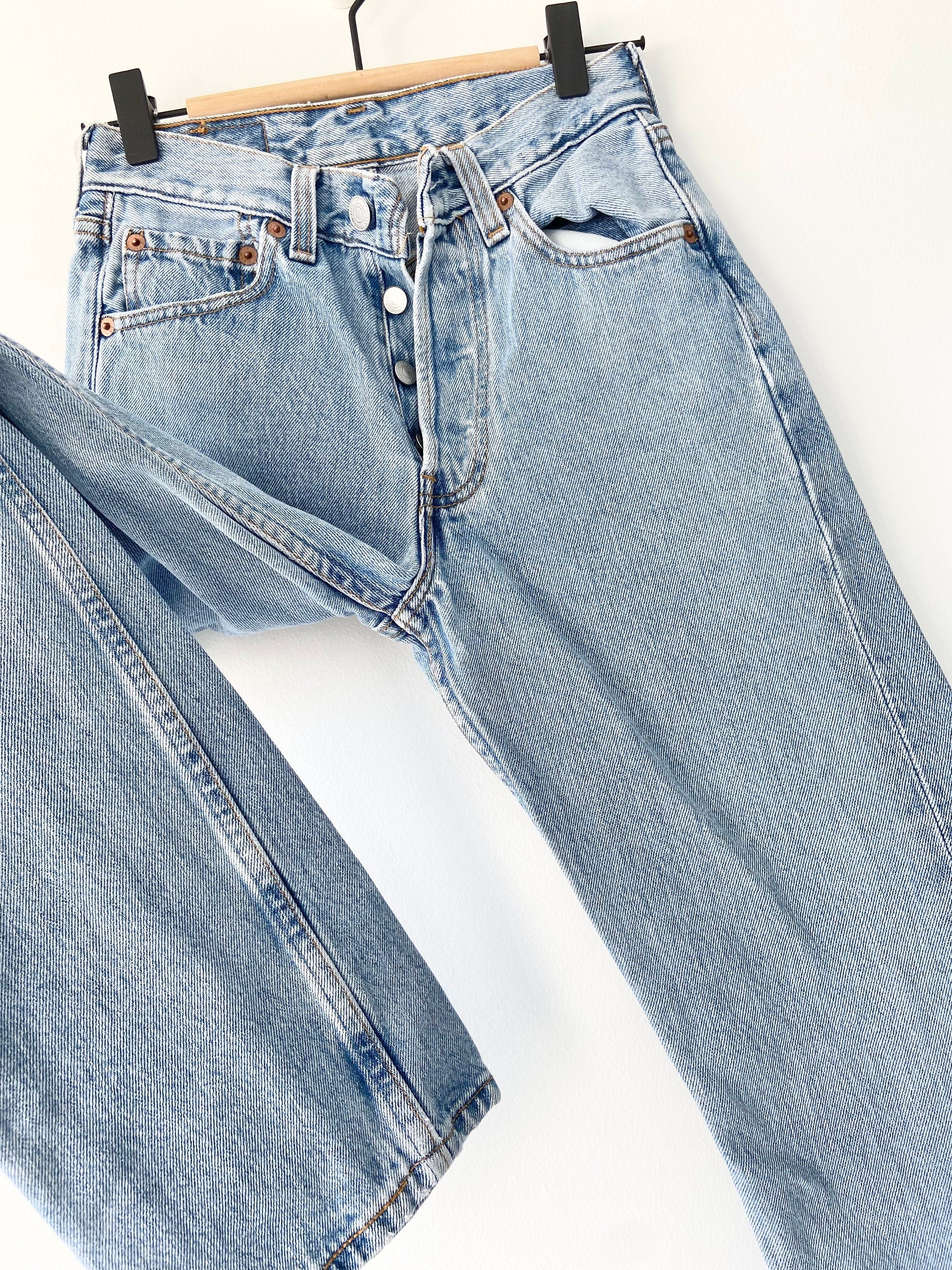 Levis 501 jeans w23 L29 USA light blue stone wash vintage 501 Levis vintage