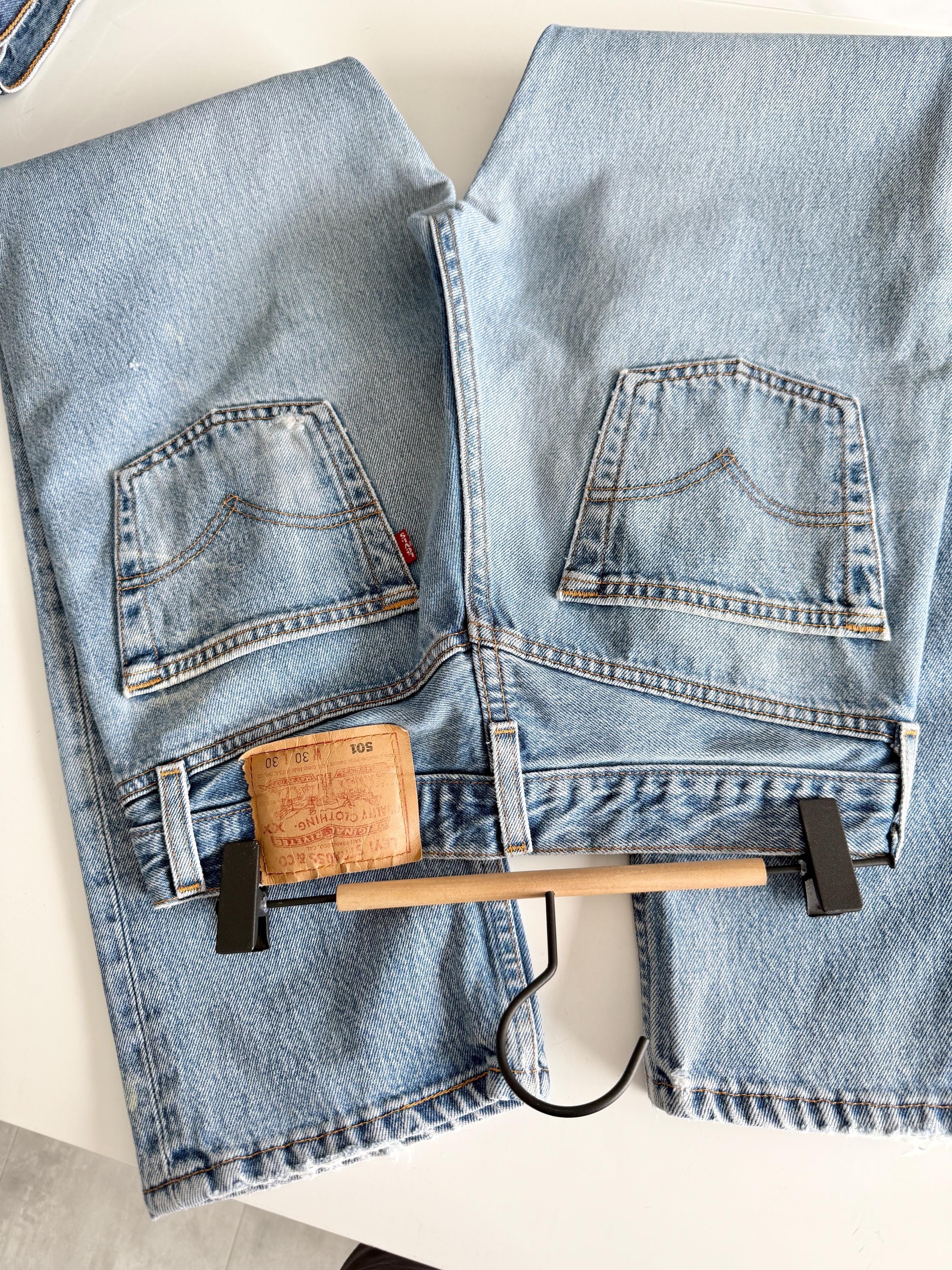 W28 L29 vintage Levis 501 27-28” measured waist faded made in USA 90s