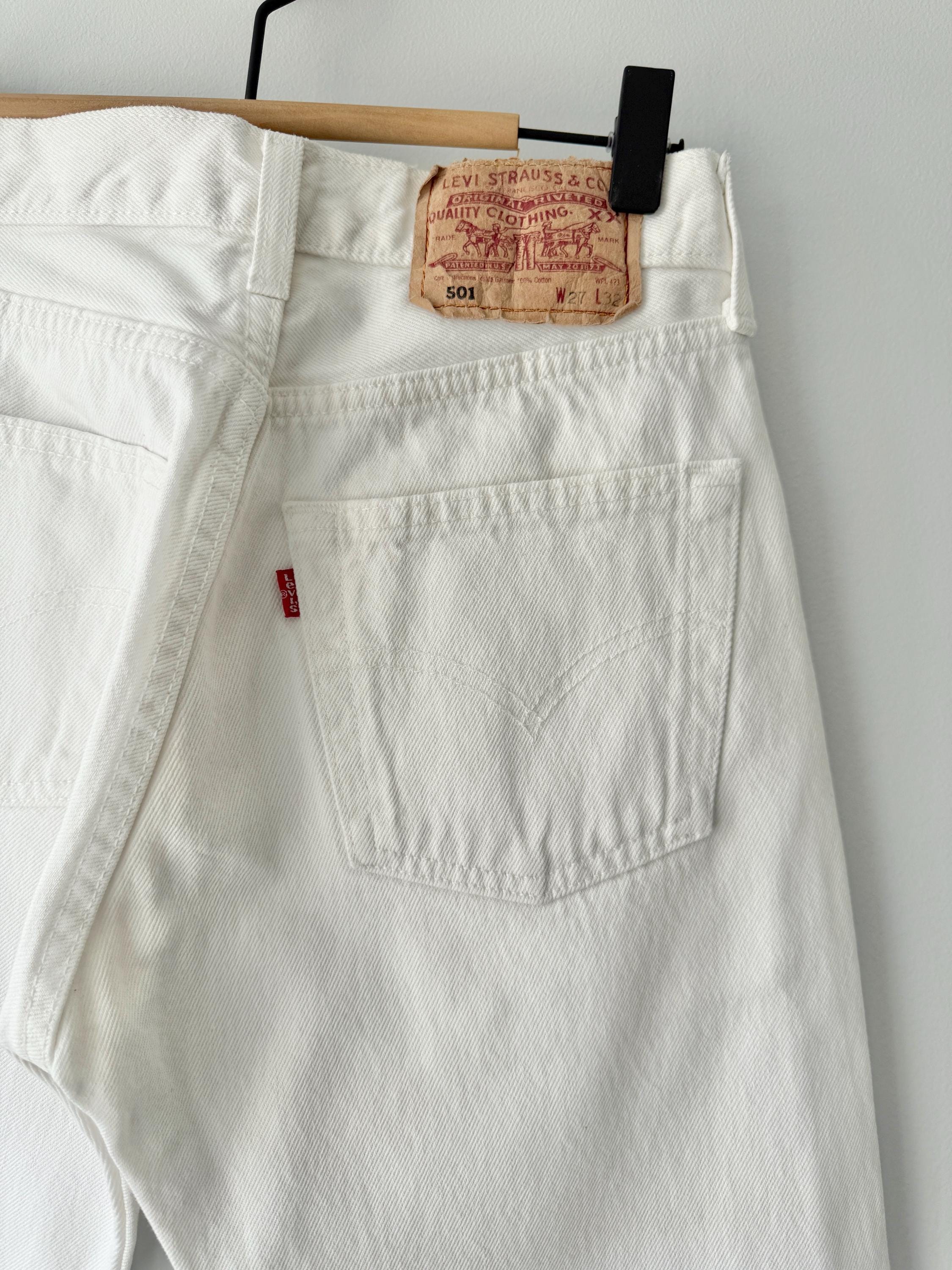 W25 L31 Levis 501 vintage 24-25” measured waist off white made in UK 90s hol