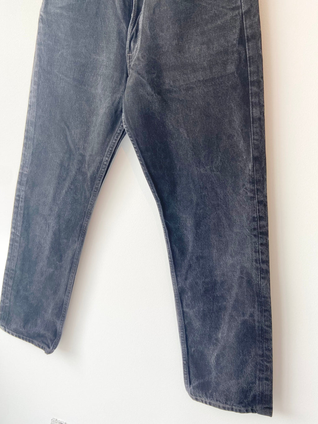 w28 L29 Black Vintage Levi’s 501 made in Mexico 90s straight leg